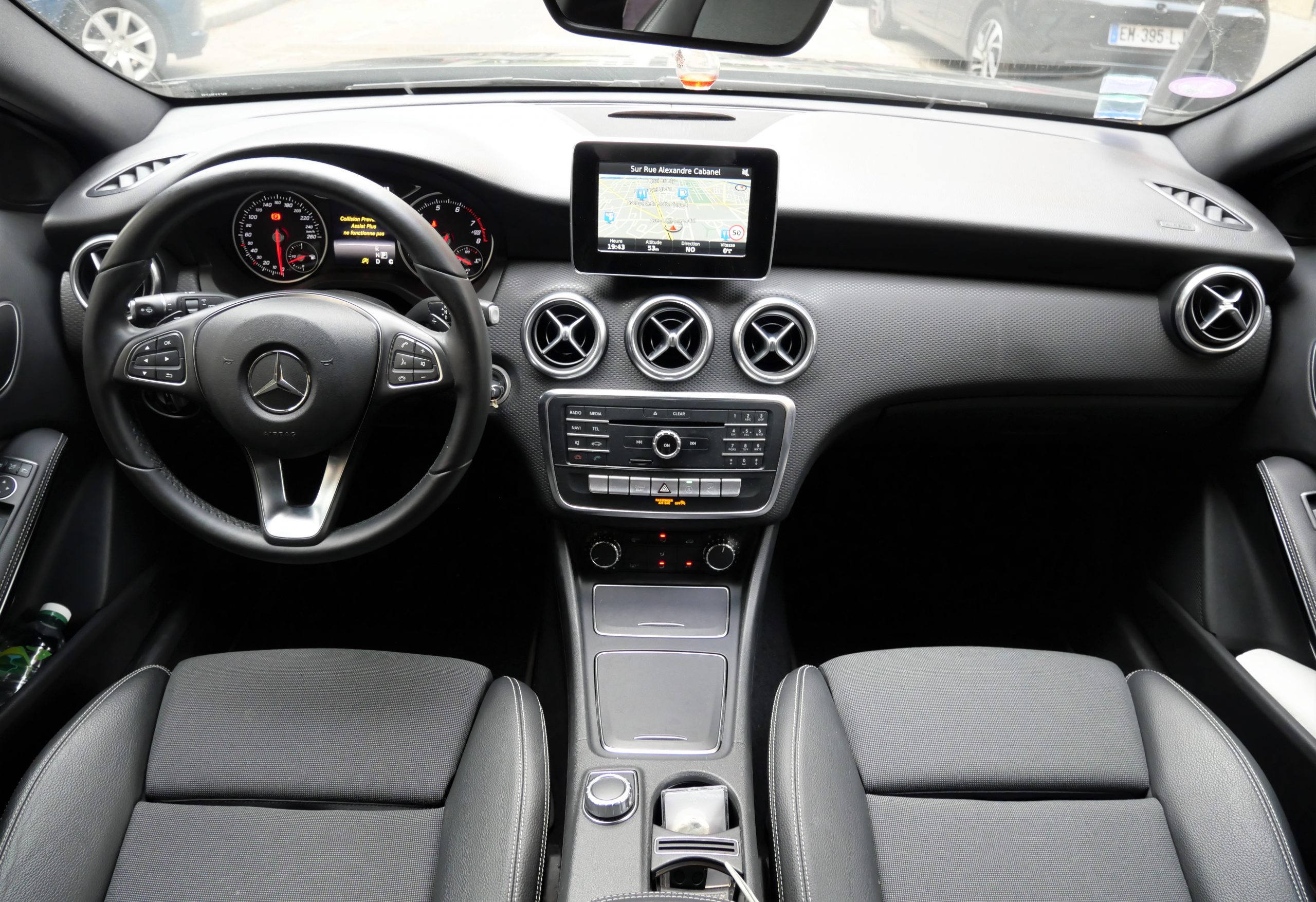 MERCEDES CLASSE A (W176) Phase 2 A 180 1.6 Ti Inspiration 7G-DCT 122 ch 12