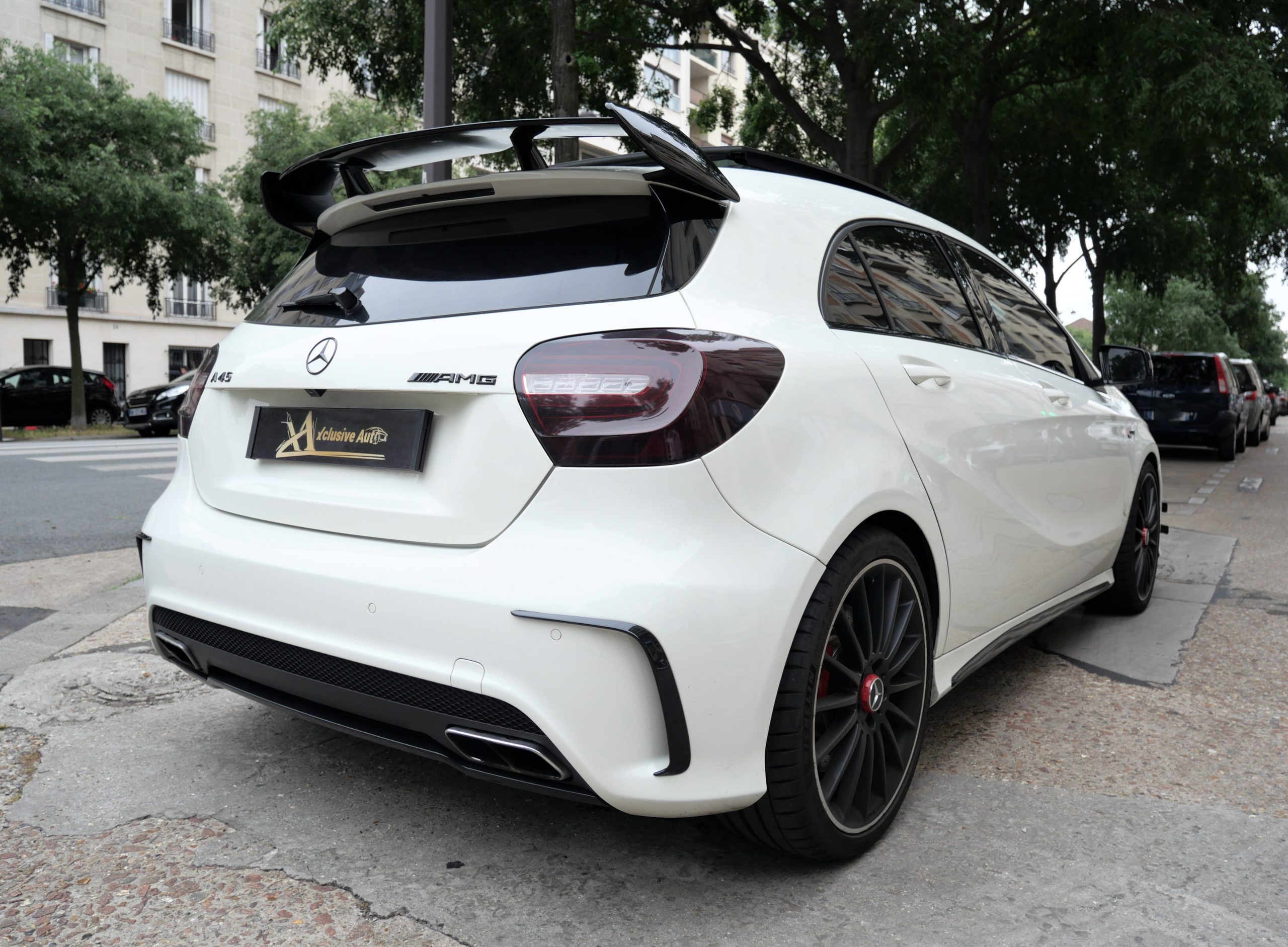 MERCEDES Classe A 45 AMG (W176) Pack Performance 2.0 i Turbo 4MATIC 7G-DCT 360 ch 4