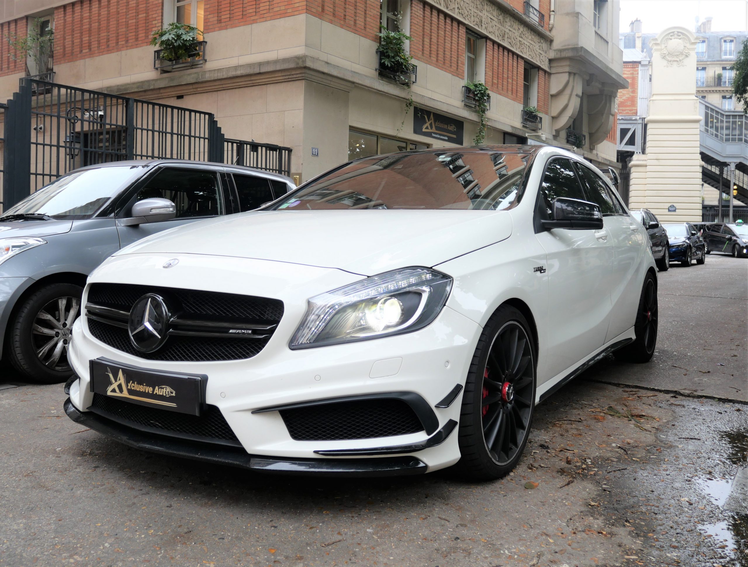 MERCEDES Classe A 45 AMG (W176) Pack Performance 2.0 i Turbo 4MATIC 7G-DCT 360 ch 0