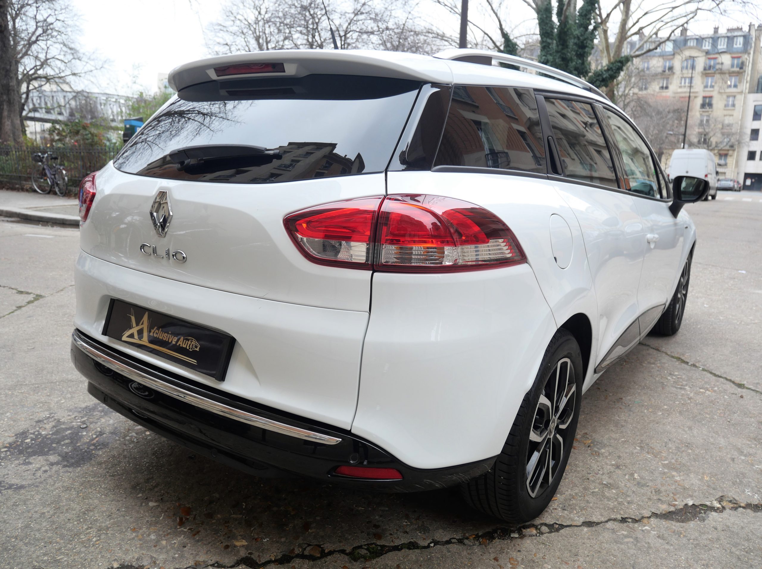RENAULT Clio IV LIMITED Phase 2 Estate 0.9 TCe 75 ch 4