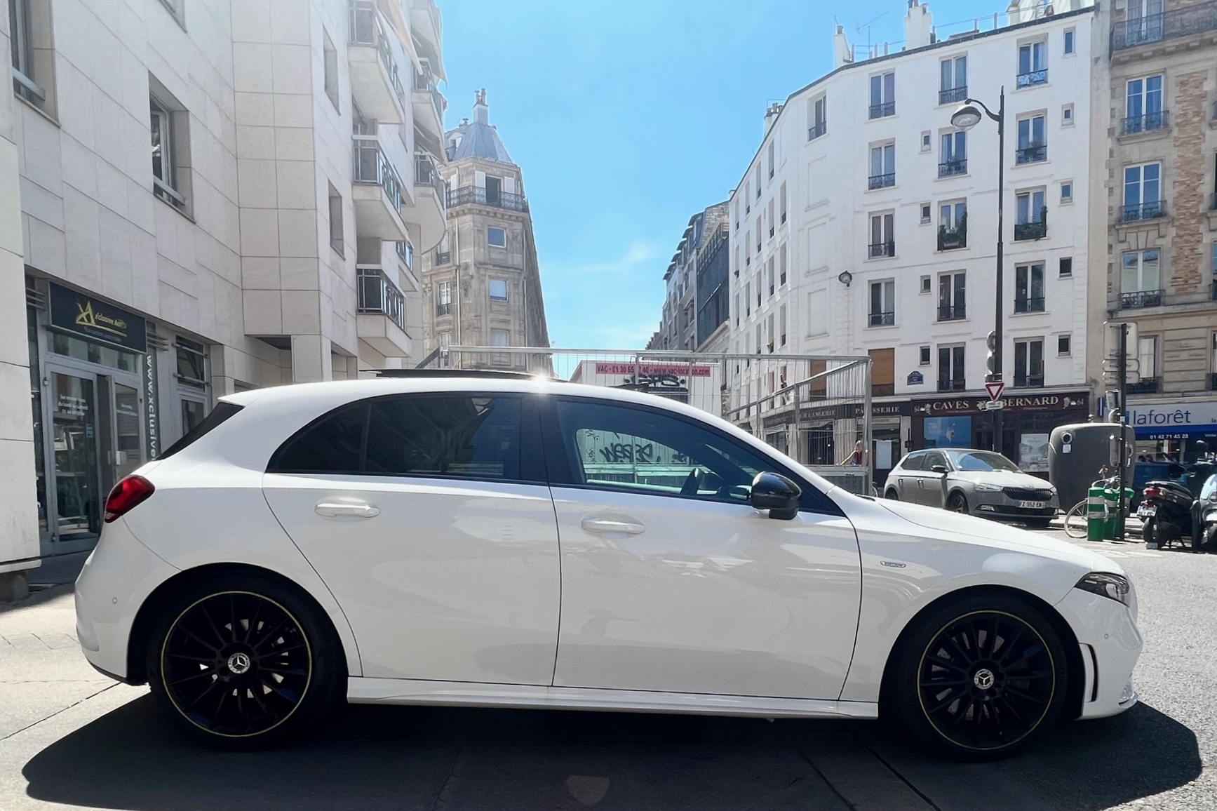 MERCEDES CLASSE A CLASSE A 250 7G-DCT 4MATIC AMG LINE ÉDITION ONE 1
