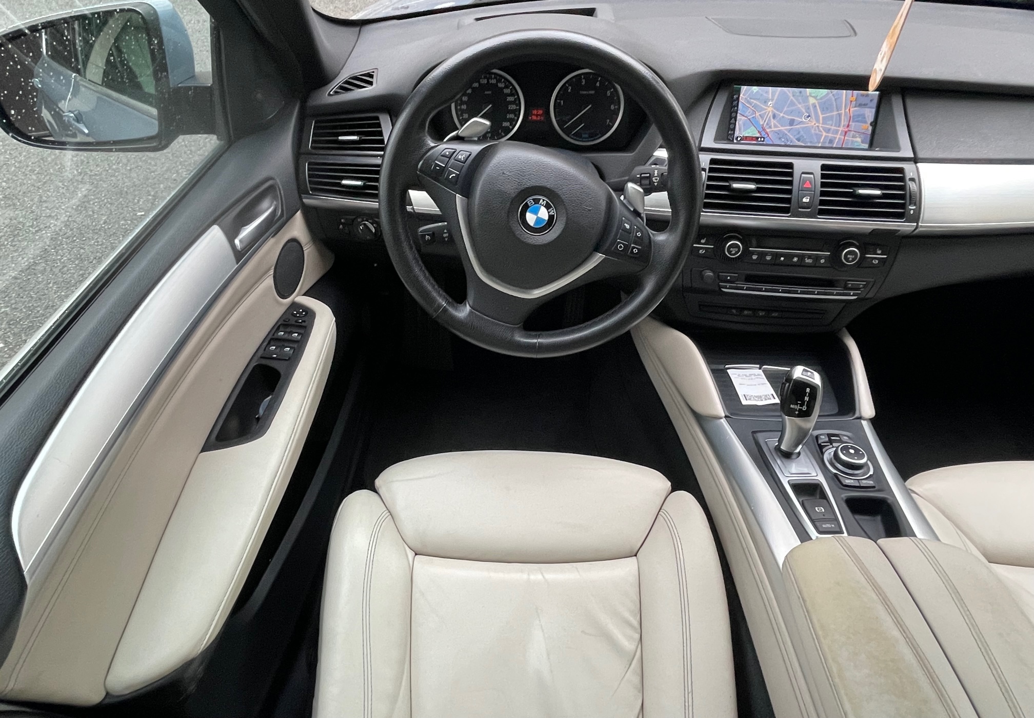 BMW X6 E71 (2) 4.4 ACTIVEHYBRID 485 13