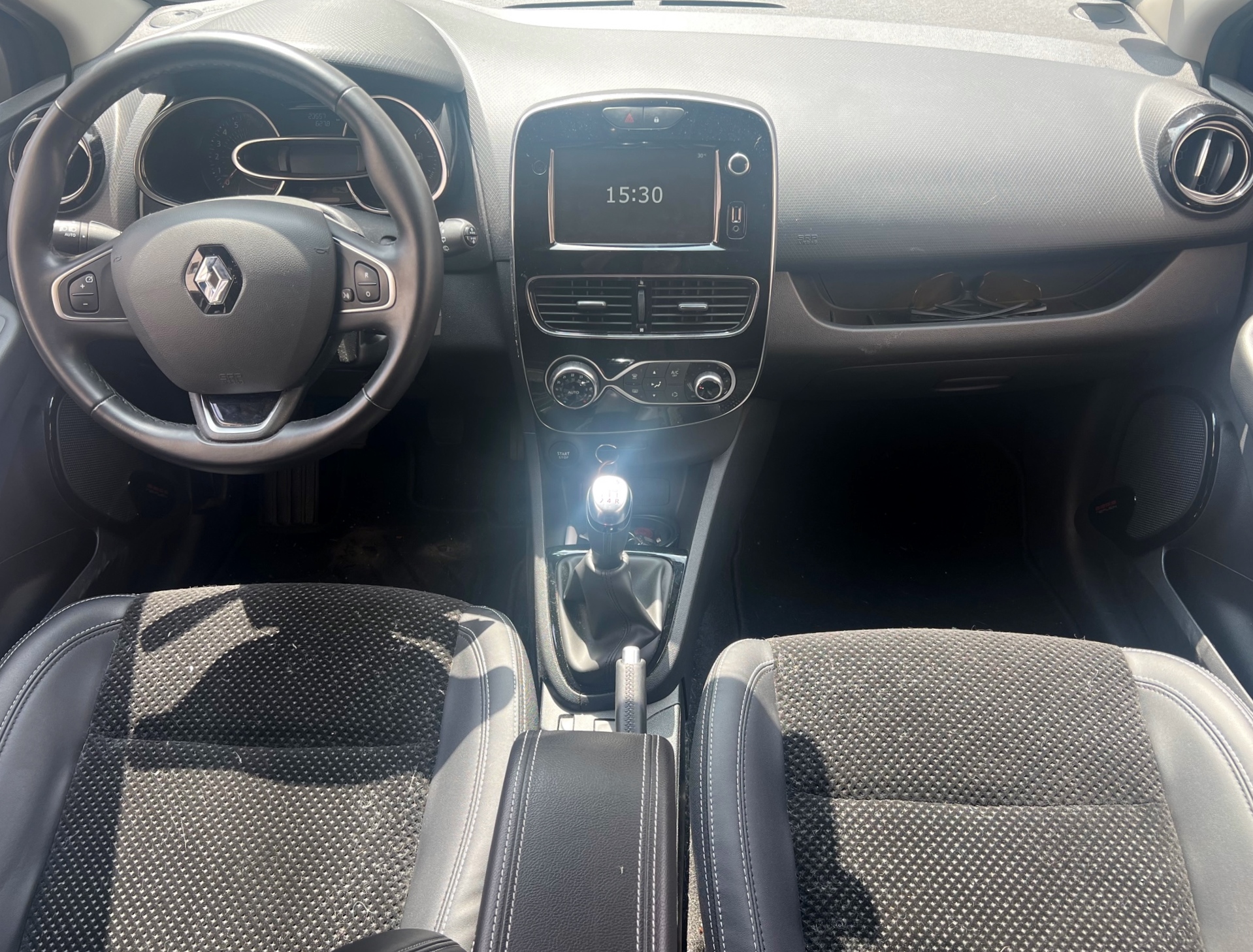 RENAULT CLIO IV phase 20.9 TCE 90 INTENS 12