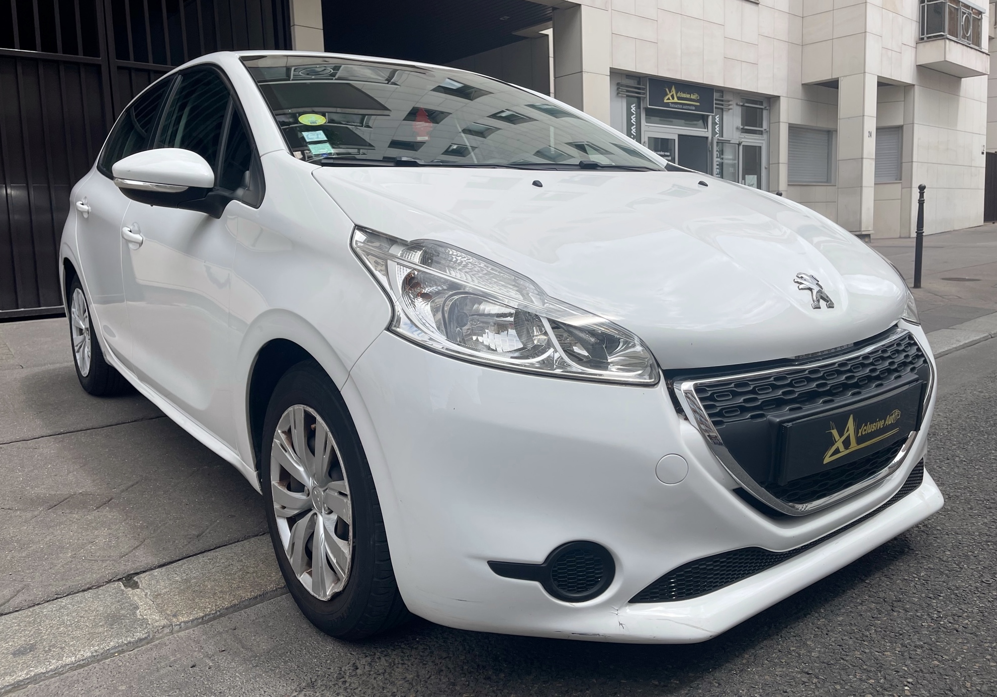 PEUGEOT 208 1.4 HDI 68 ACTIVE 0