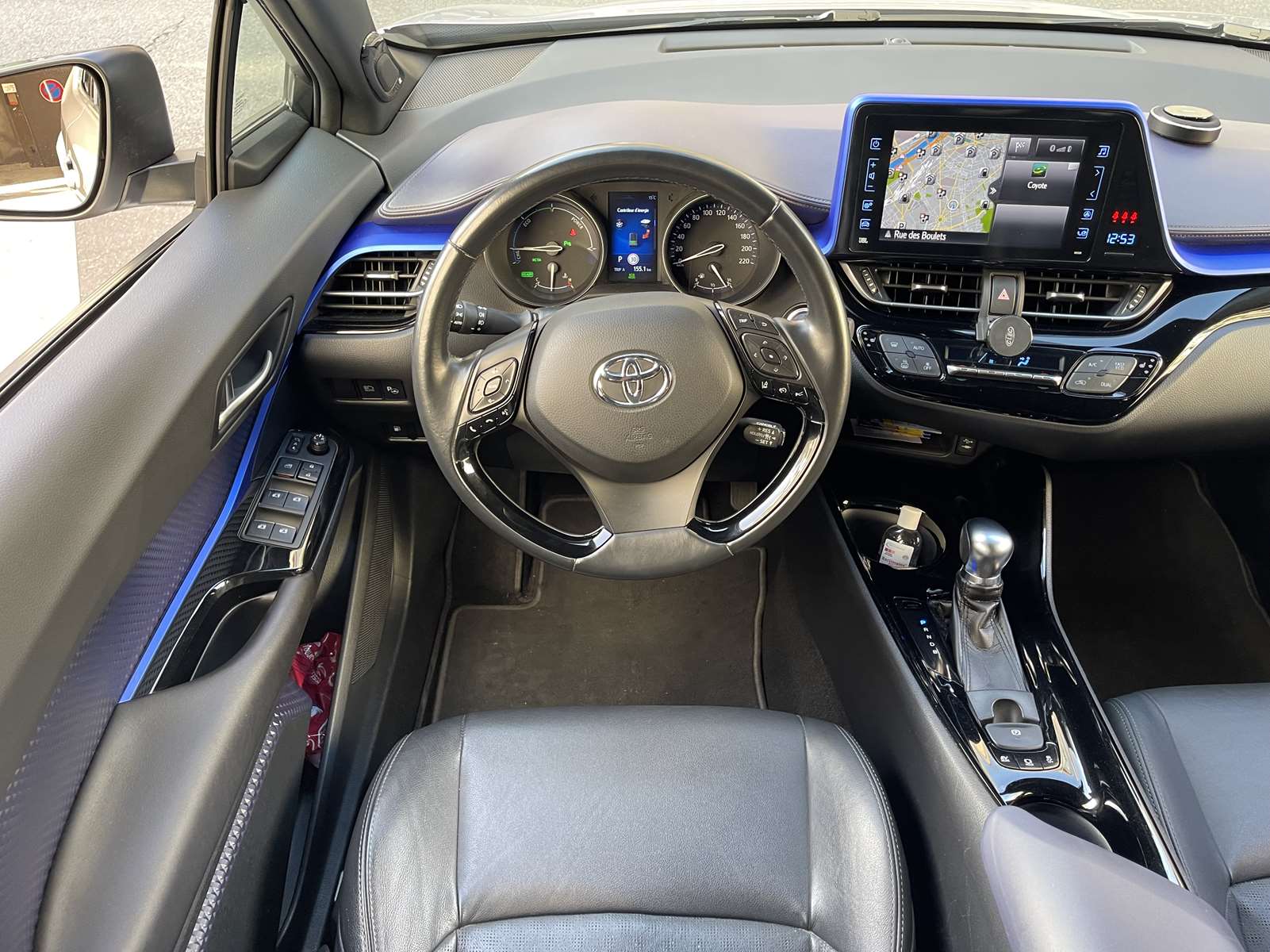 Toyota C-HR Graphic Prenium 11