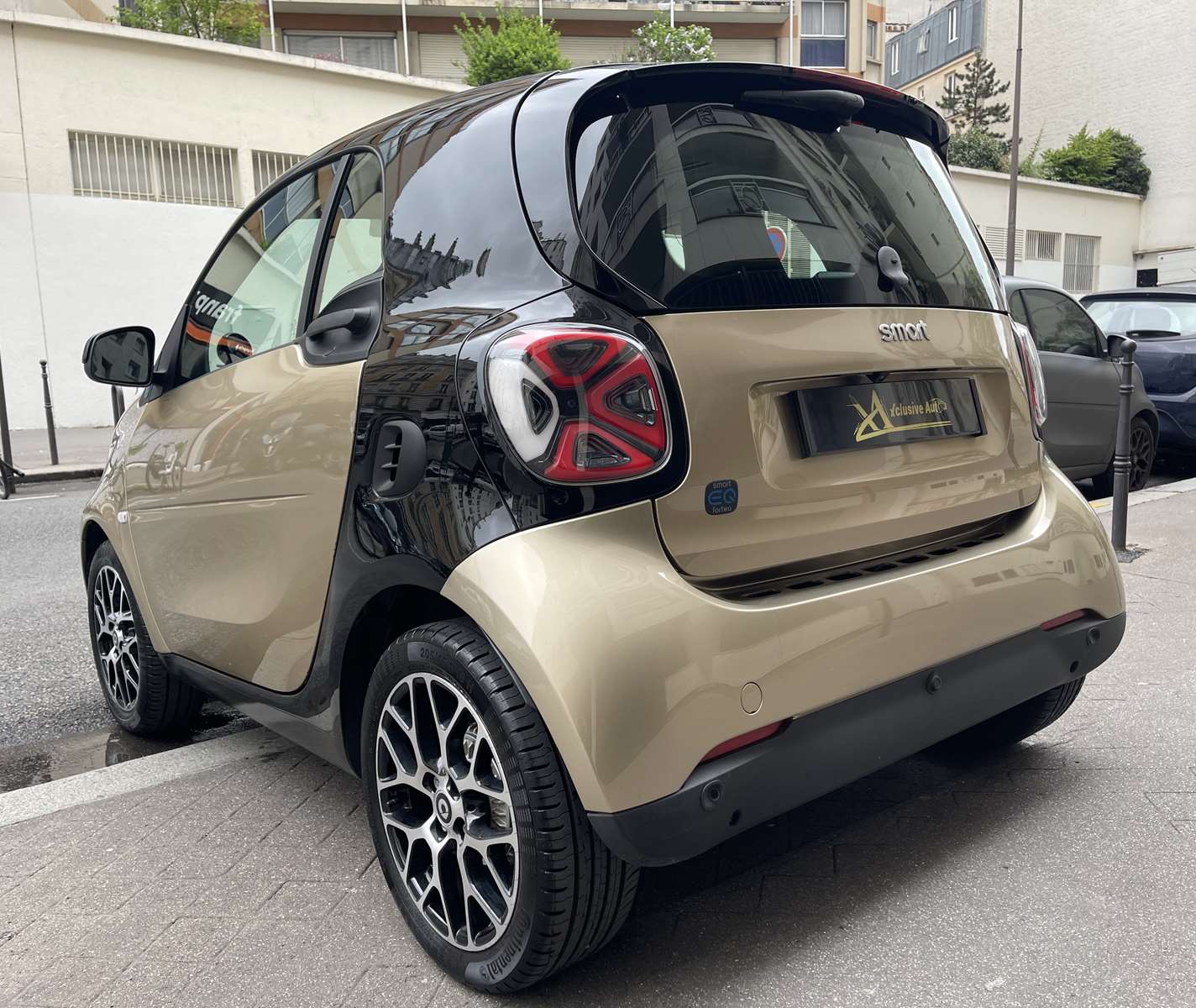 SMART FORTWO III (2) BEV 18KWH EQ COUPE PRIME 4
