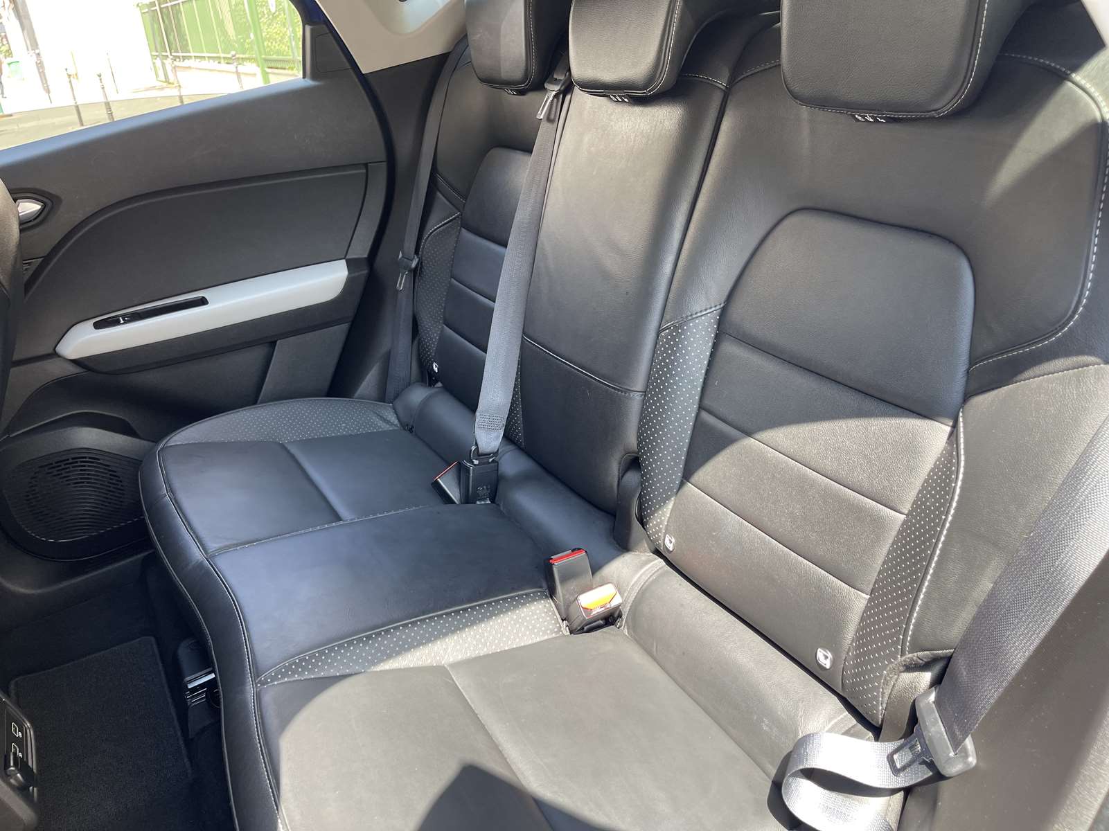 Renault CAPTUR II 1.3 TCe140 INTENS FULL OPTIONS 9