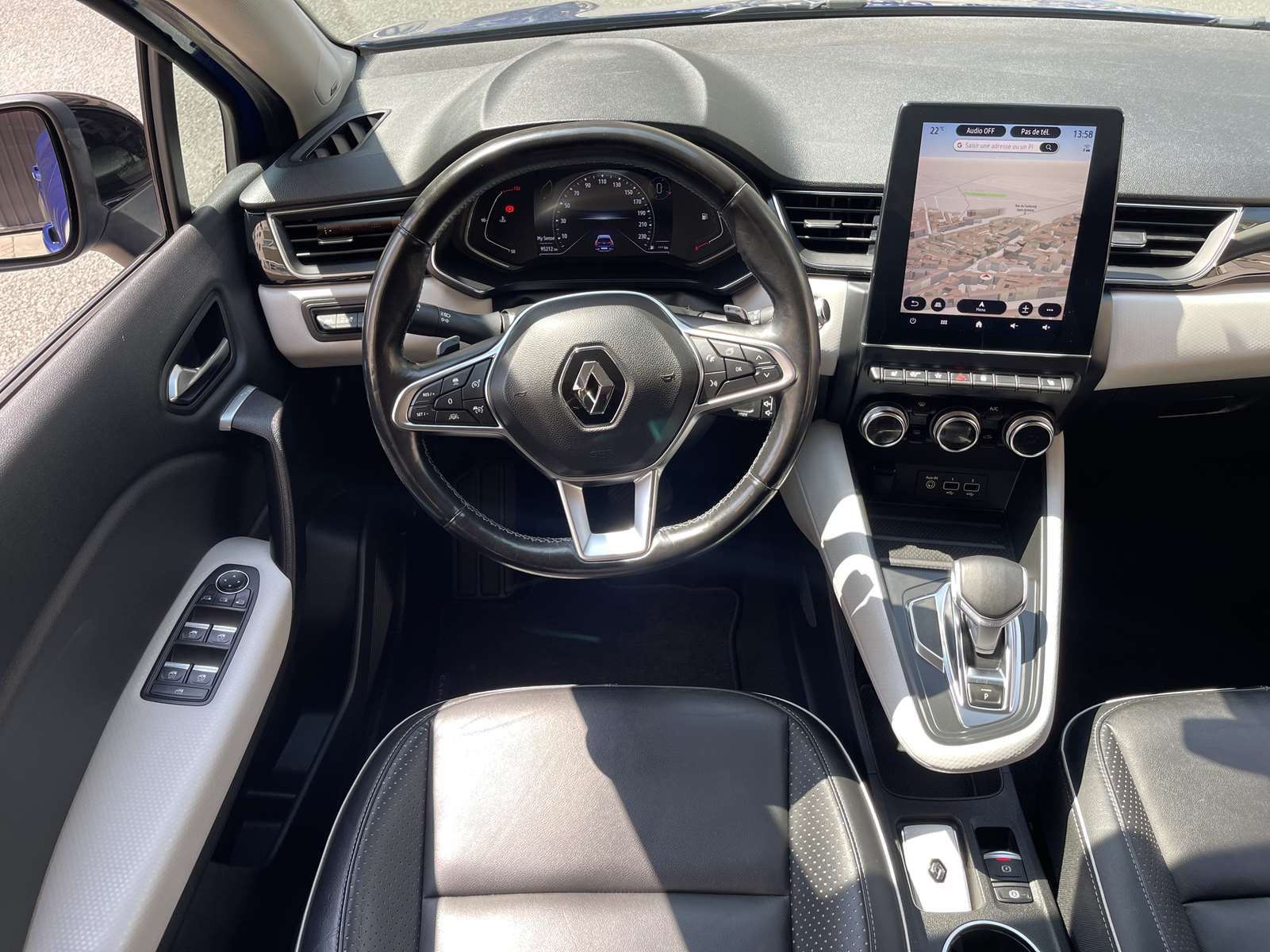 Renault CAPTUR II 1.3 TCe140 INTENS FULL OPTIONS 13