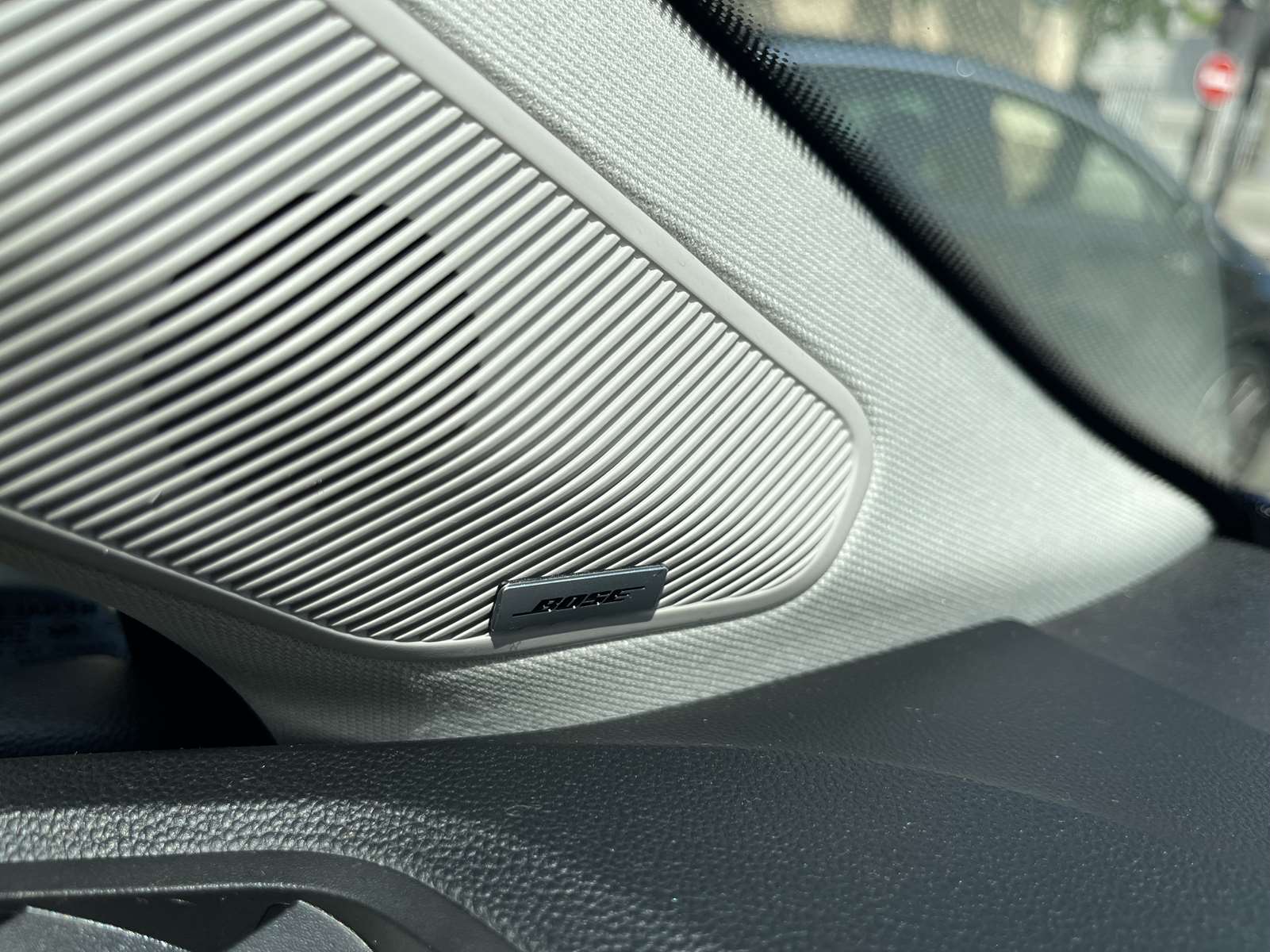 Renault CAPTUR II 1.3 TCe140 INTENS FULL OPTIONS 23