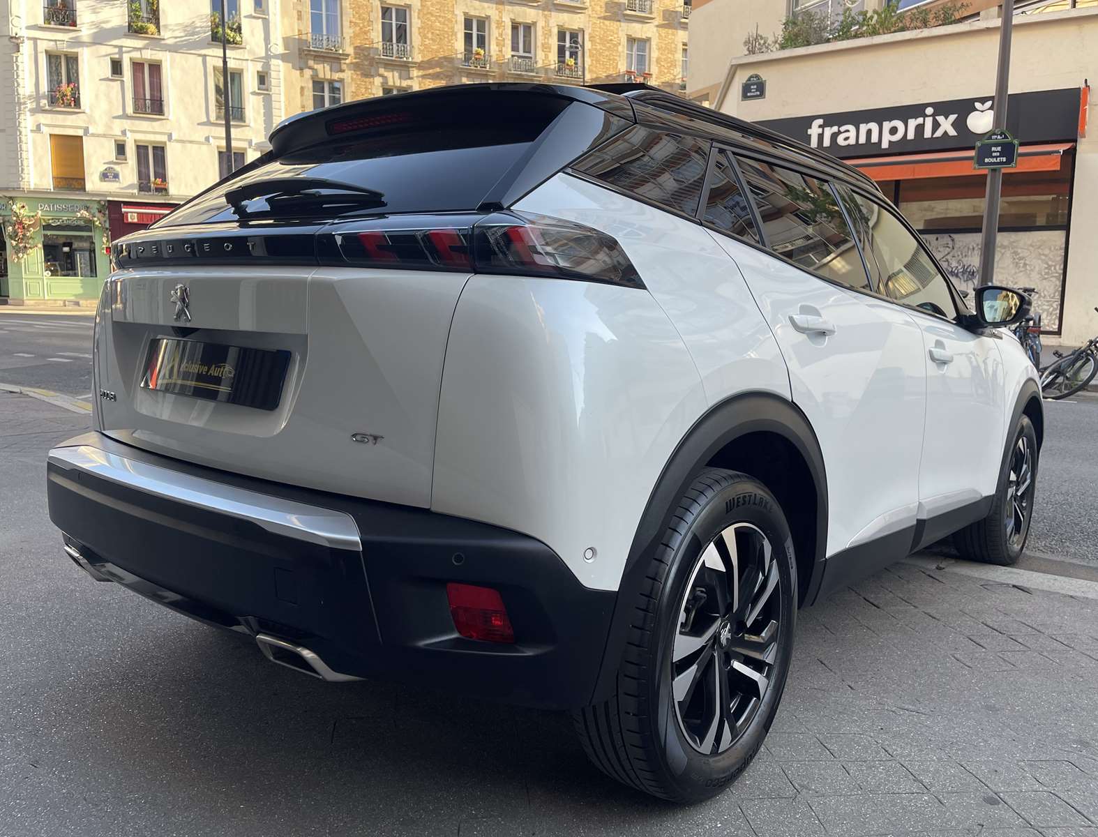 Peugeot 2008 155ch S&S GT Pack EAT8 1ère main toit pano 2