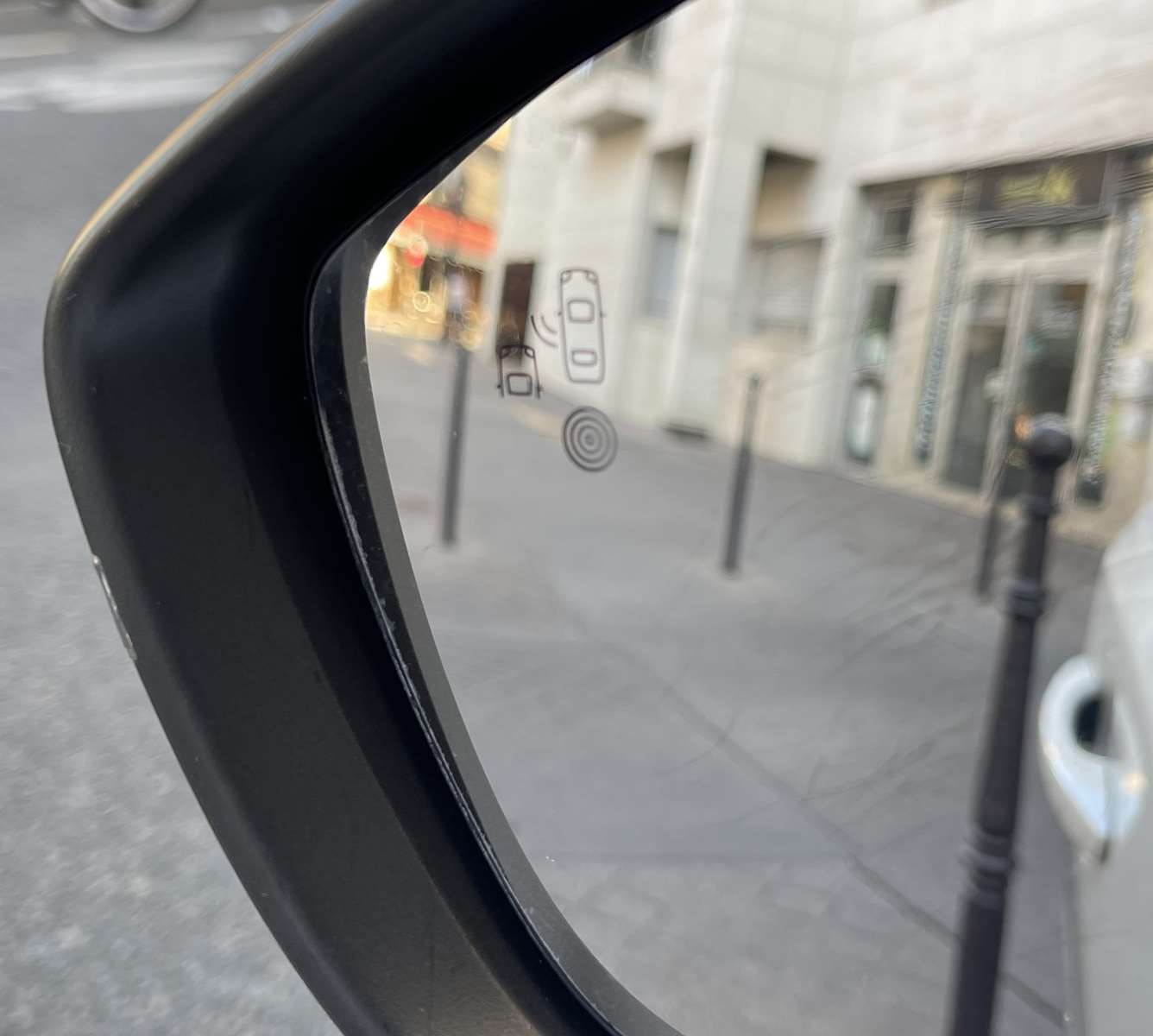 Peugeot 2008 155ch S&S GT Pack EAT8 1ère main toit pano 19