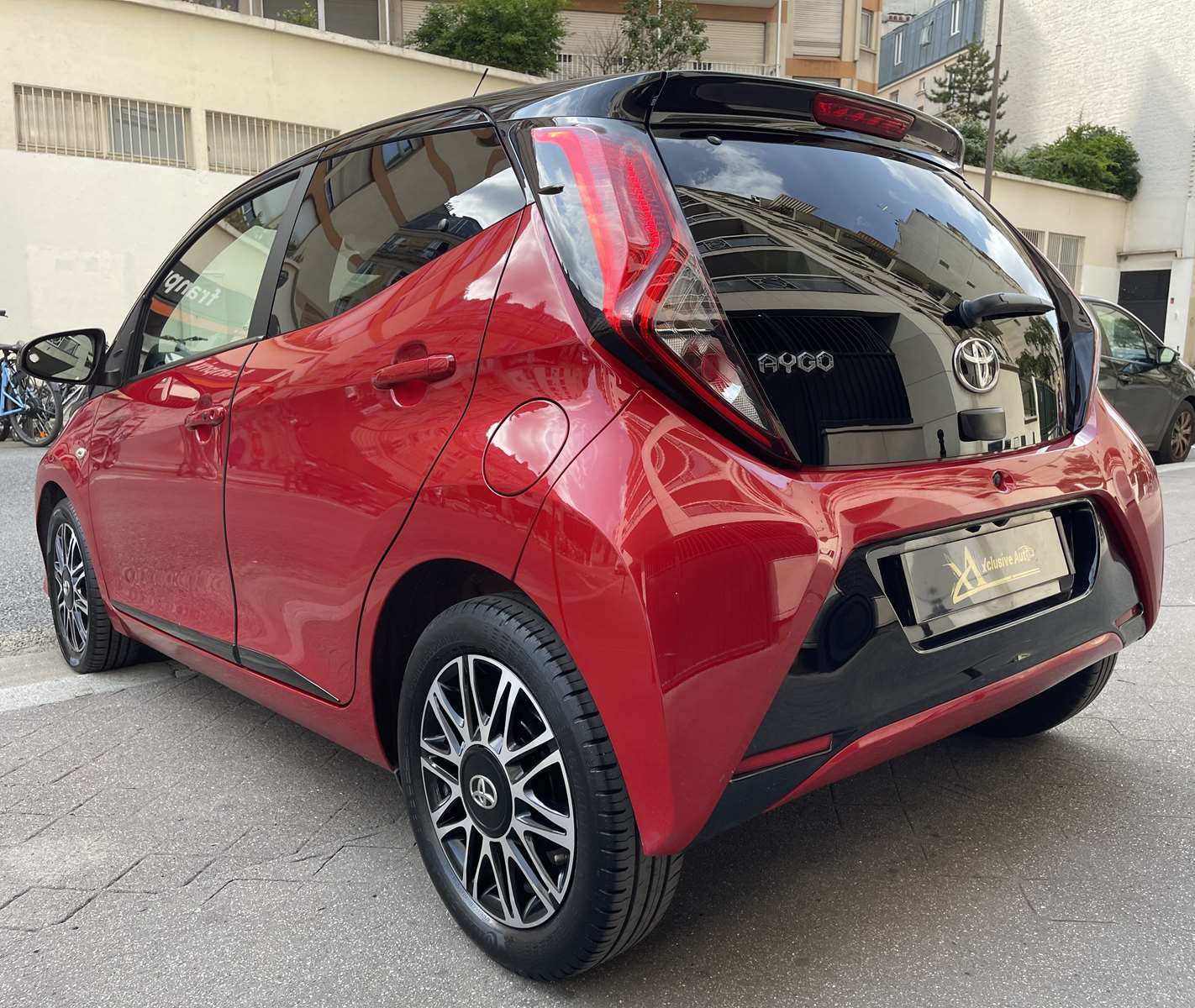 Toyota Aygo 1.0 VVT-i 72ch x-clusiv 5P 4