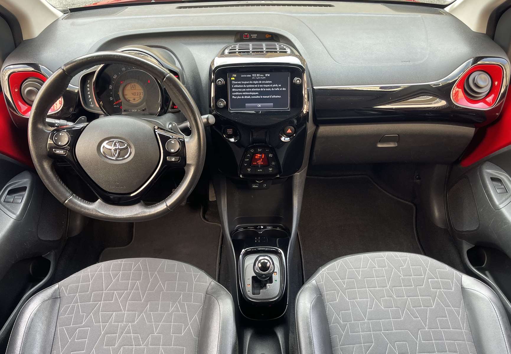 Toyota Aygo 1.0 VVT-i 72ch x-clusiv 5P 12