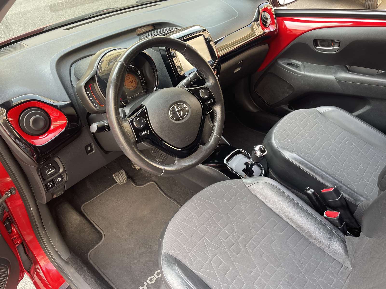 Toyota Aygo 1.0 VVT-i 72ch x-clusiv 5P 15