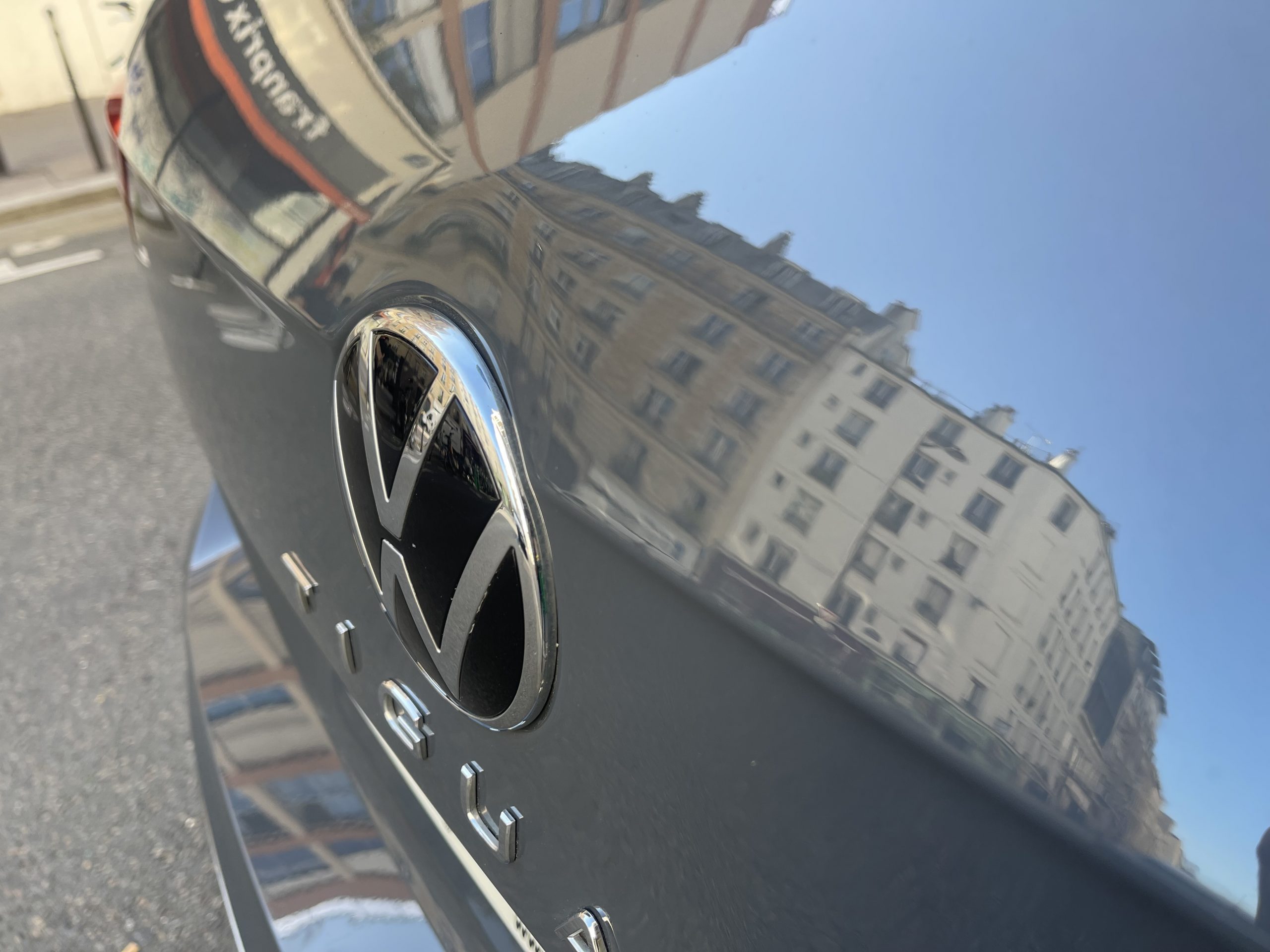 VOLKSWAGEN TIGUAN II Phase 2 1.5 TSi DSG7 150 ELEGANCE TOIT PANO 32