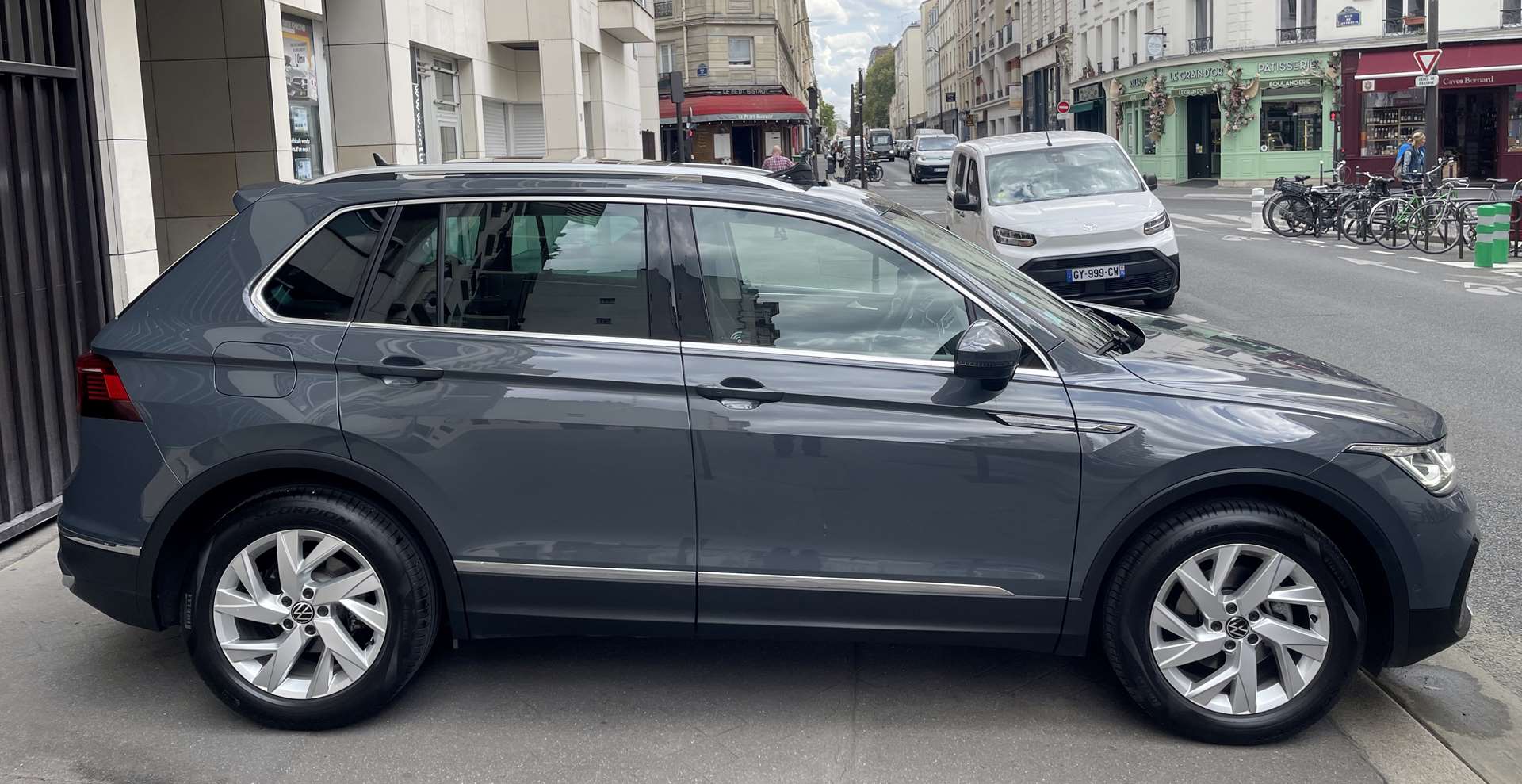 VOLKSWAGEN TIGUAN II Phase 2 1.5 TSi DSG7 150 ELEGANCE TOIT PANO 1