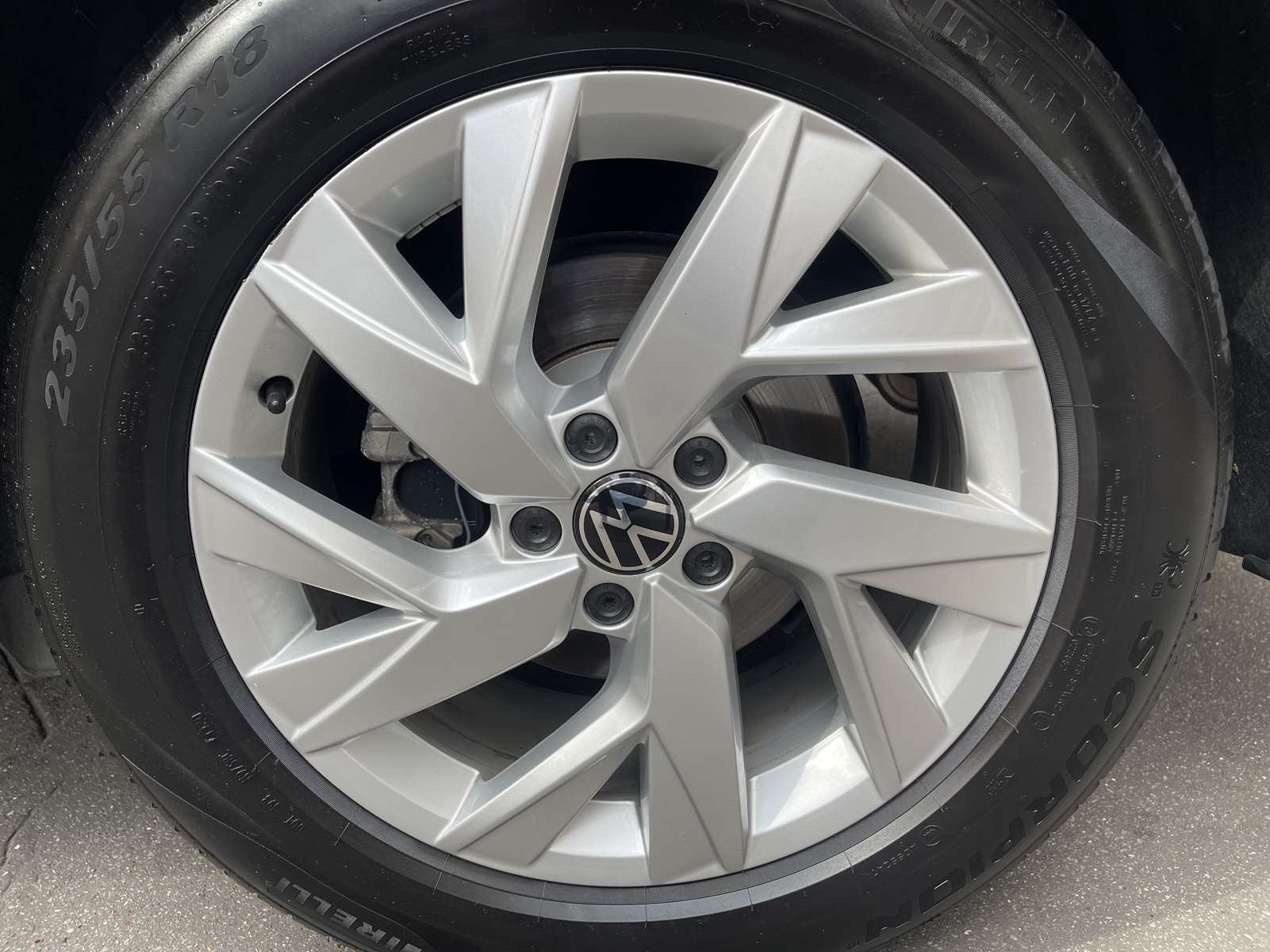 VOLKSWAGEN TIGUAN II Phase 2 1.5 TSi DSG7 150 ELEGANCE TOIT PANO 28