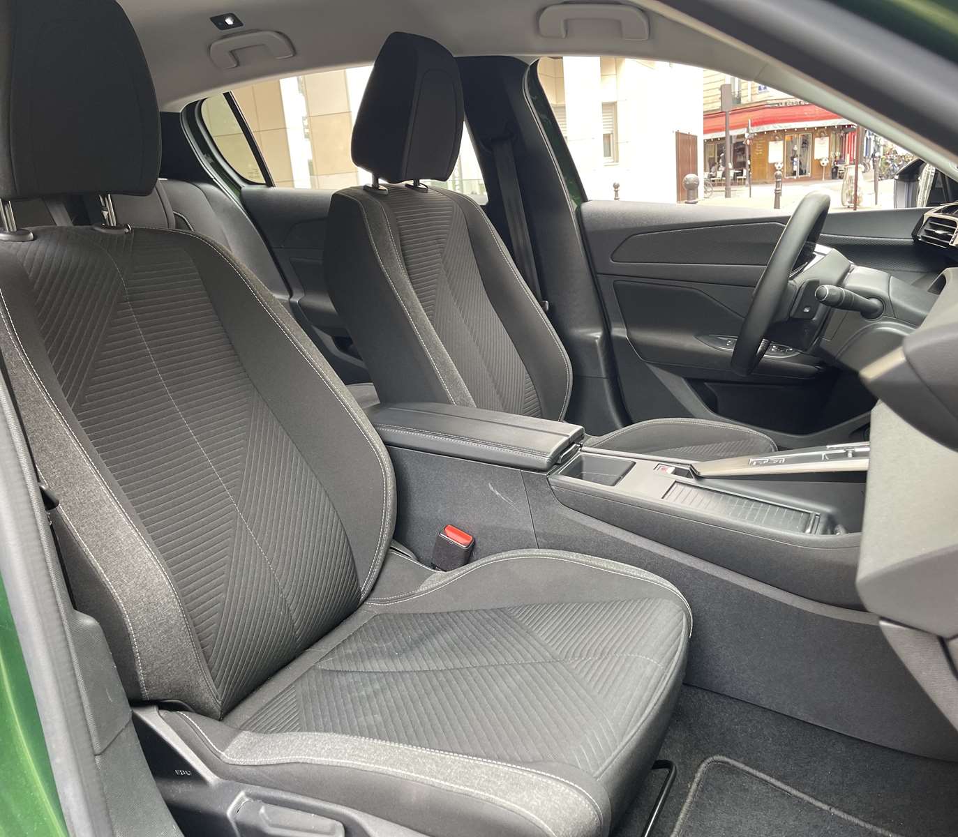 Peugeot 308 1.2 PureTech 130ch S&S Active Pack EAT8 11