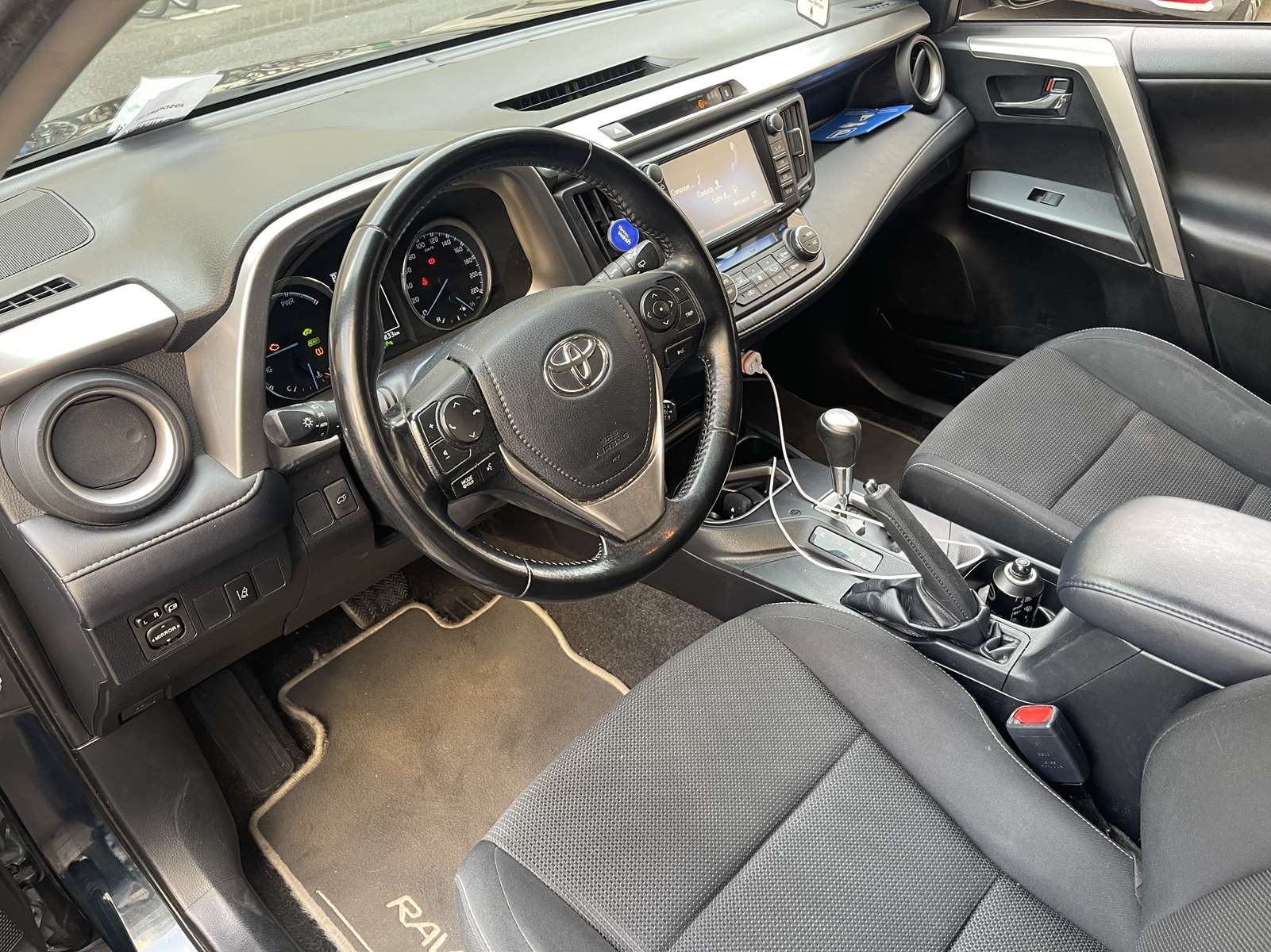 Toyota RAV4 197 Hybride Dynamic 2WD CVT 14