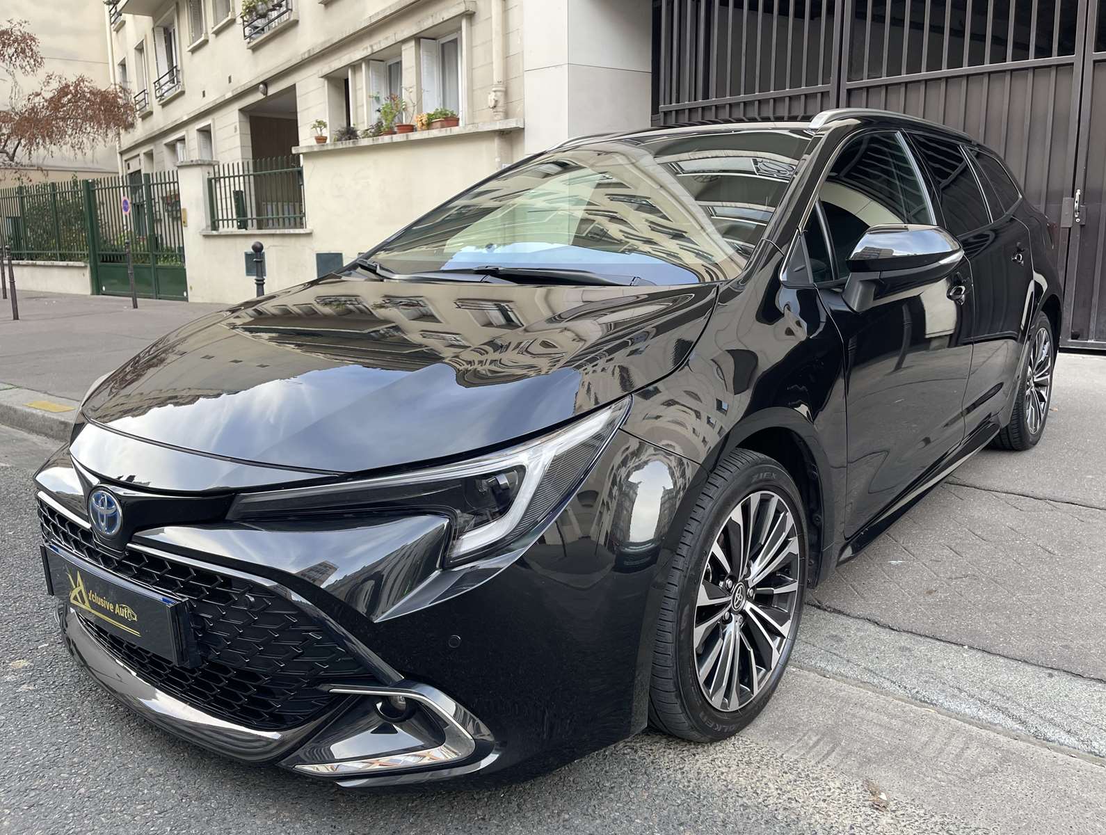 TOYOTA Corolla Touring 1.8 140ch Dynamic Business MY25 1ère main 6