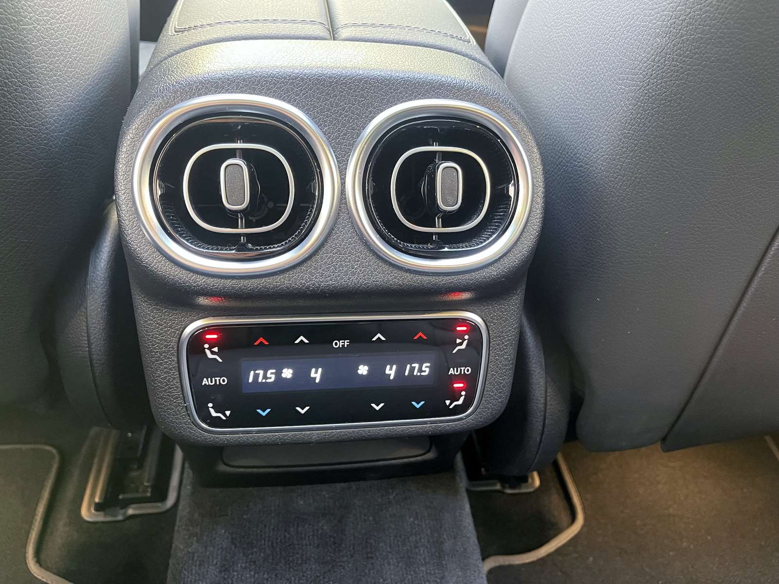 Mercedes GLC II 300 E AMG LINE 4MATIC 9G-TRONIC 1ère main 25