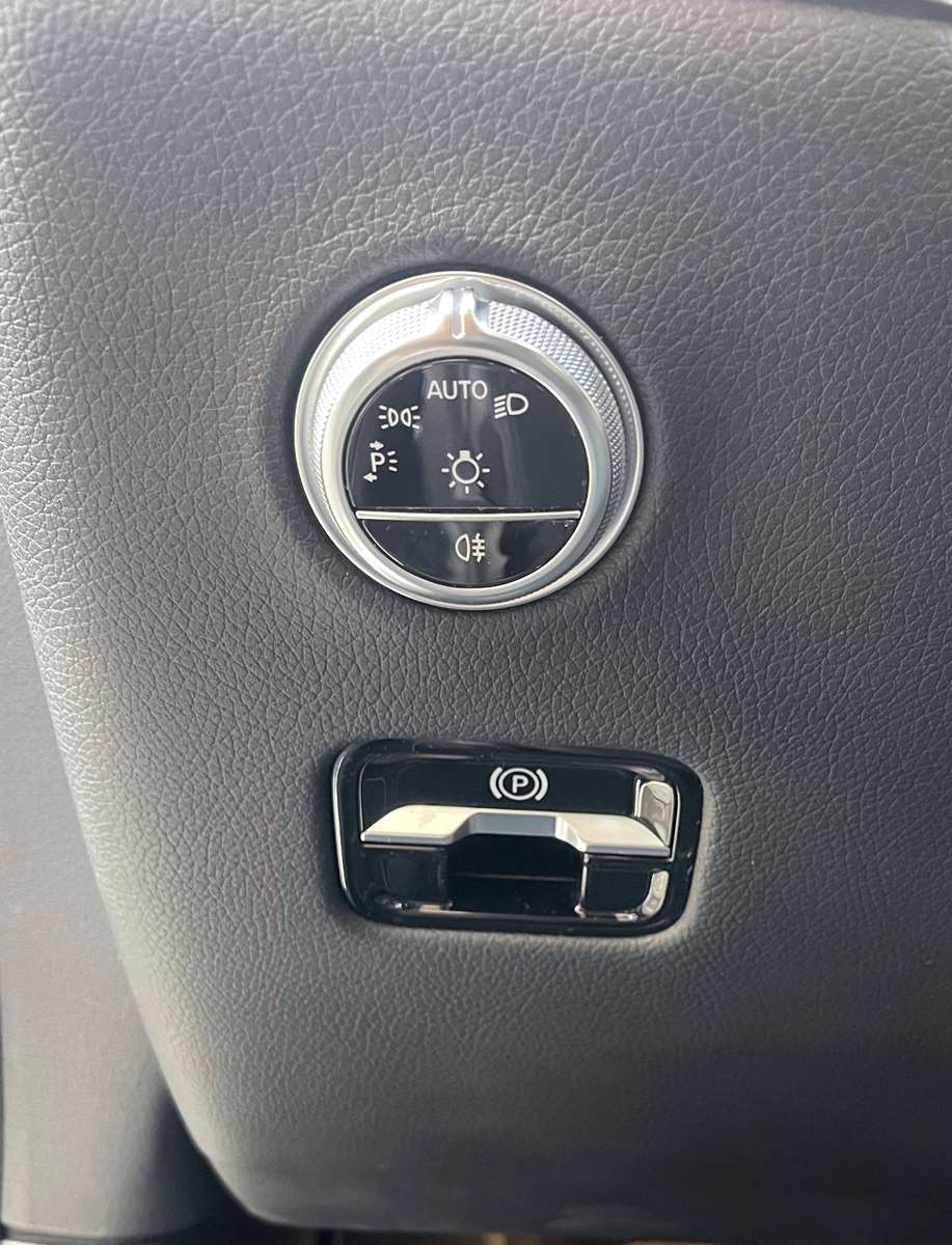 Mercedes GLC II 300 E AMG LINE 4MATIC 9G-TRONIC 1ère main 29