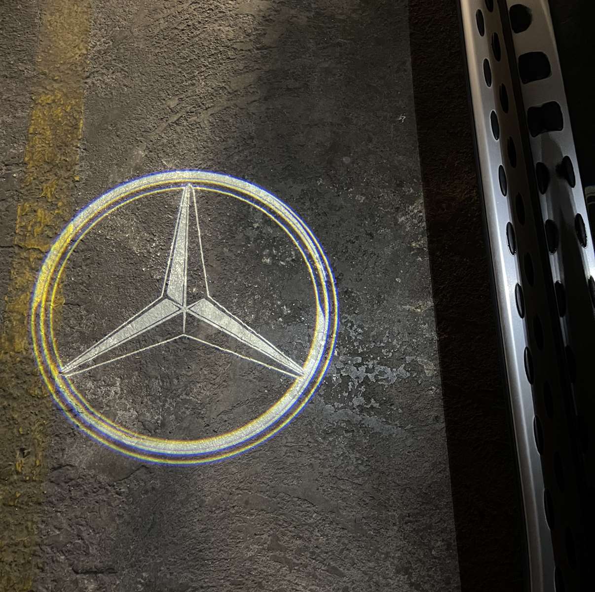 Mercedes GLC II 300 E AMG LINE 4MATIC 9G-TRONIC 1ère main 32