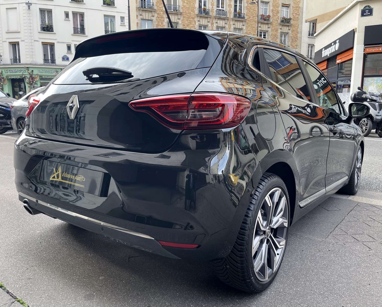 Renault Clio V 1.0 TCe 100ch Intens 2