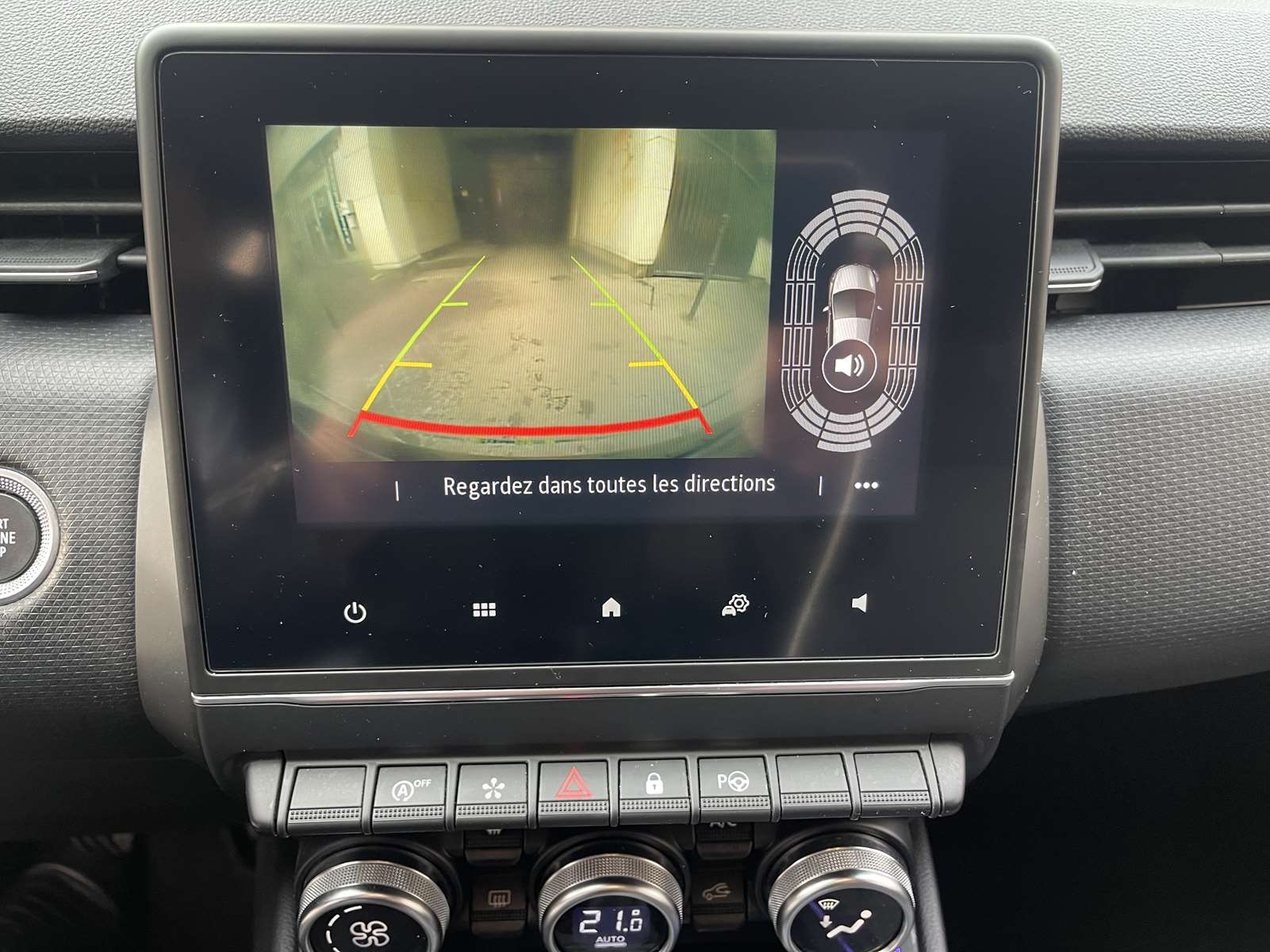 Renault Clio V 1.0 TCe 100ch Intens 16