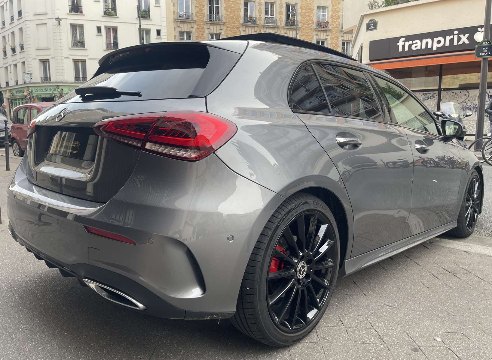 Mercedes CLASSE A 180 D AMG Line 7G-DCT Pack Premium Plus 2