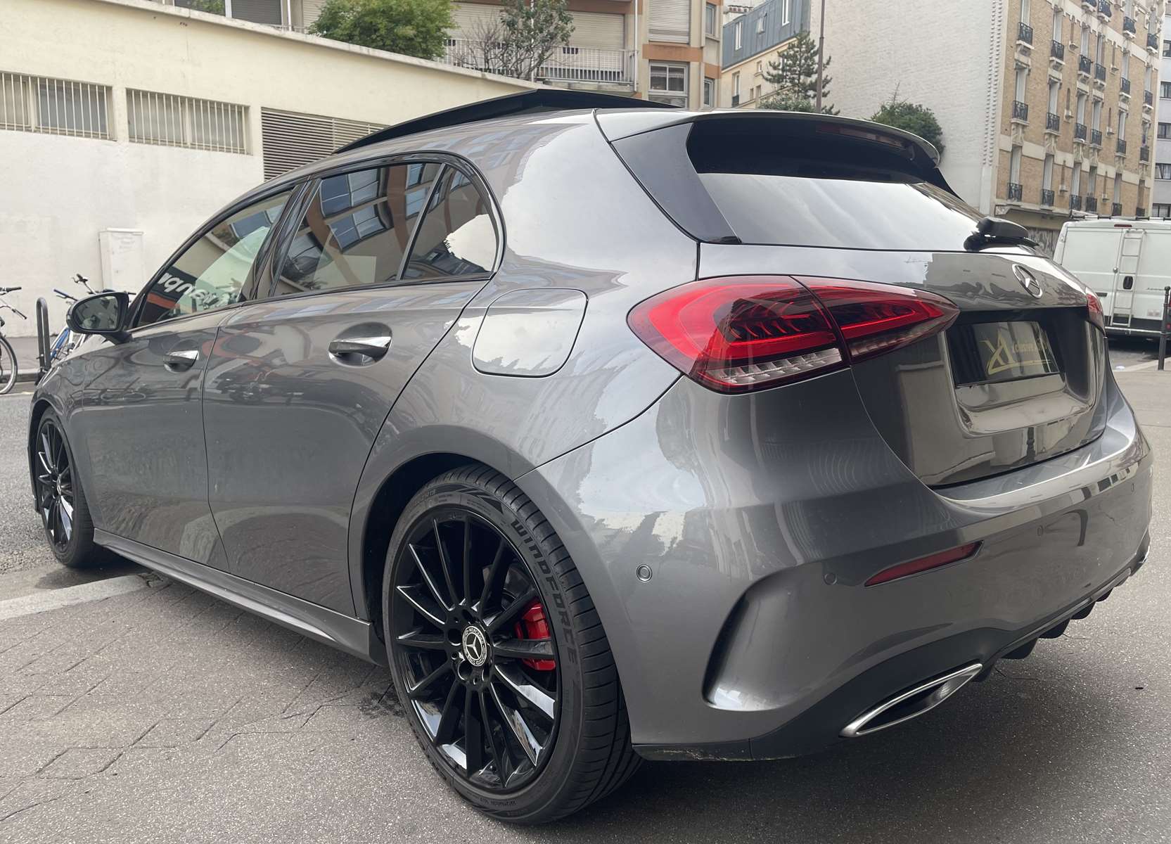 Mercedes CLASSE A 180 D AMG Line 7G-DCT Pack Premium Plus 3