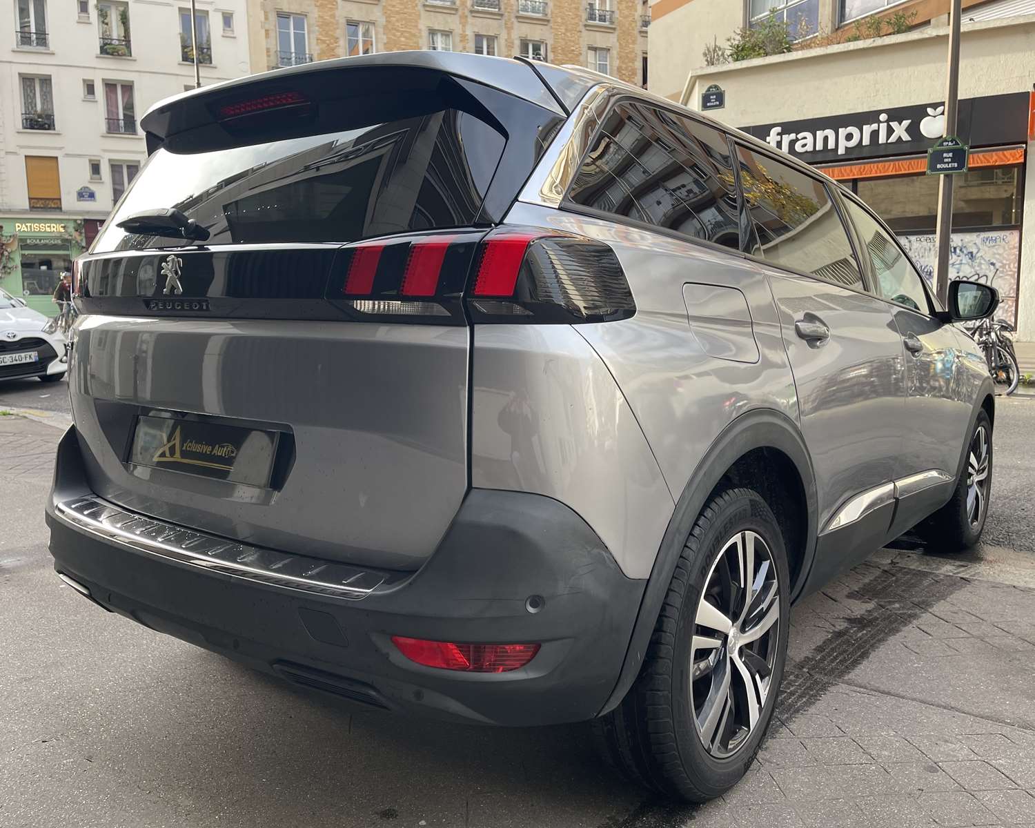 PEUGEOT 5008 1.2 PureTech 130ch E6.3 Allure S&S EAT8 2