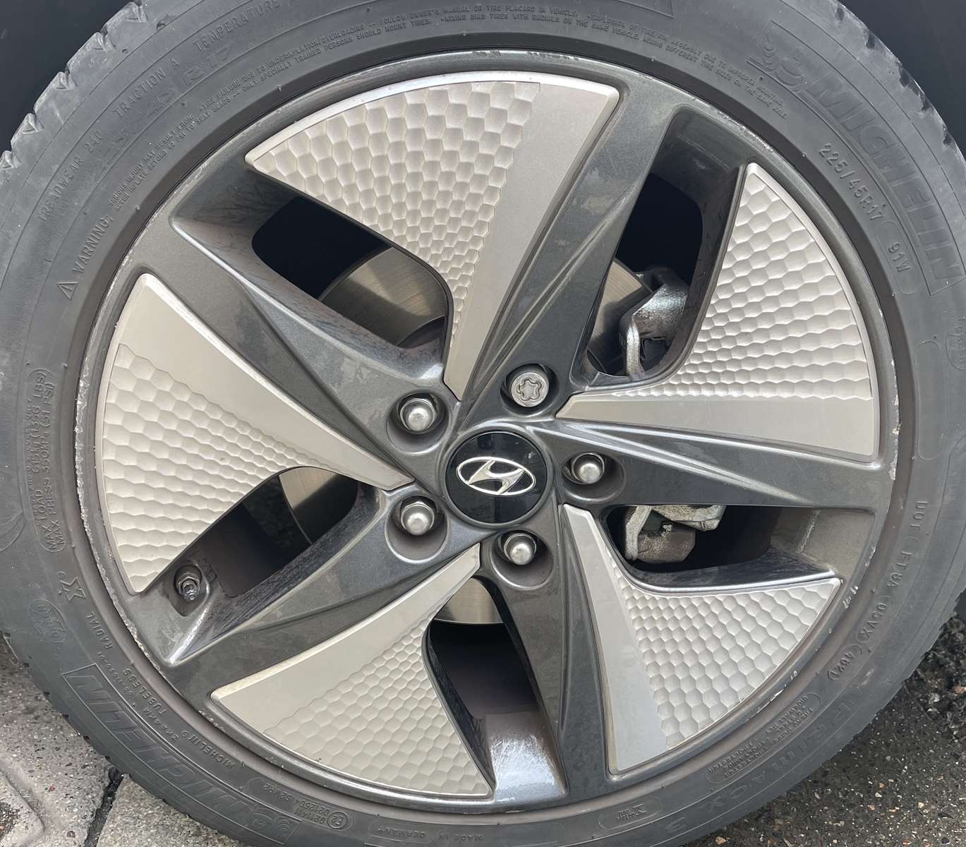 Hyundai IONIQ (2) 1.6 HYBRID 141 EXECUTIVE 1ère main 23