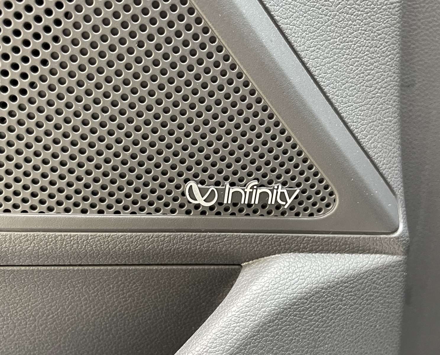 Hyundai IONIQ (2) 1.6 HYBRID 141 EXECUTIVE 1ère main 20