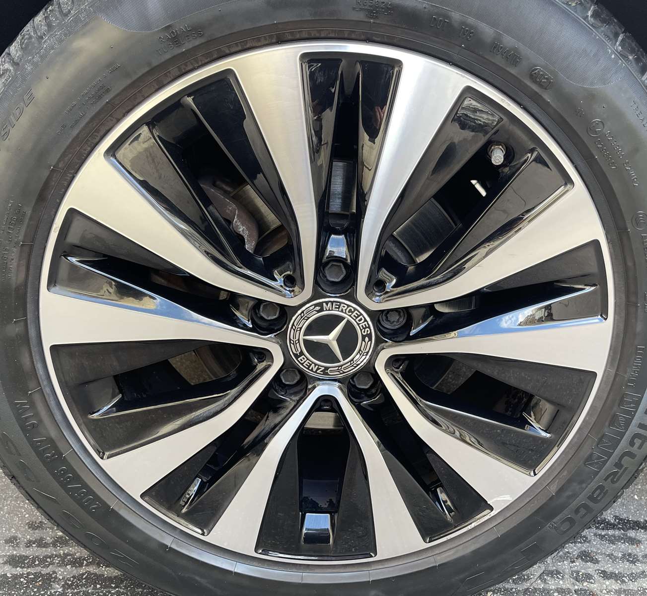 Mercedes CLASSE A 180 STYLE LINE TOIT PANO 1ère main 24