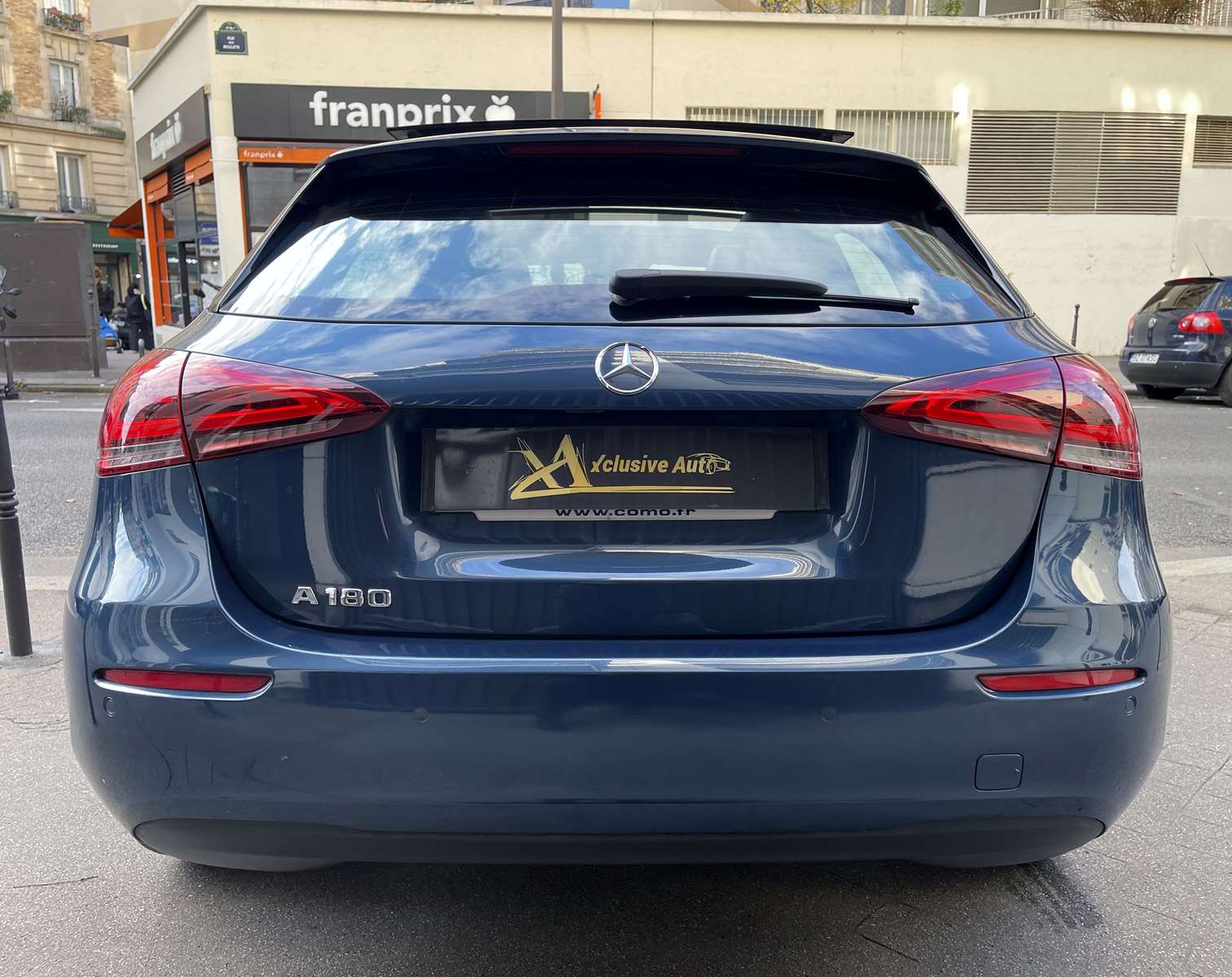 Mercedes CLASSE A 180 STYLE LINE TOIT PANO 1ère main 3