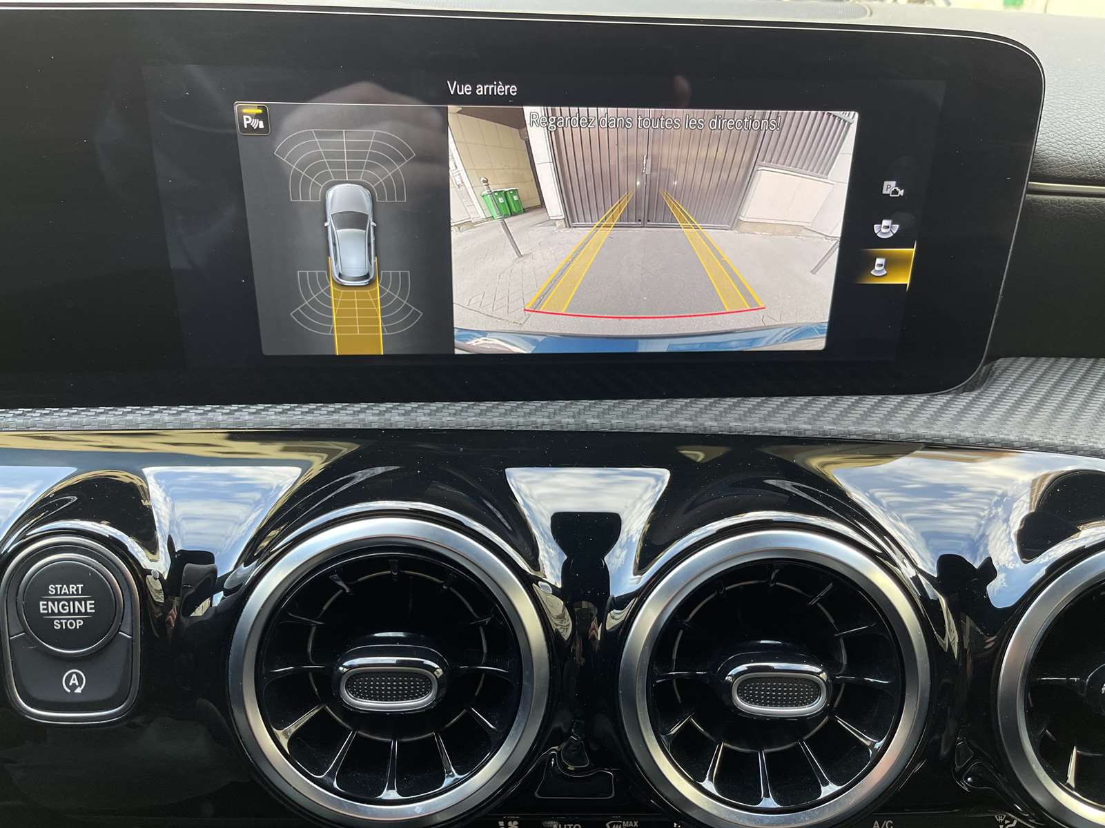 Mercedes CLASSE A 180 STYLE LINE TOIT PANO 1ère main 17