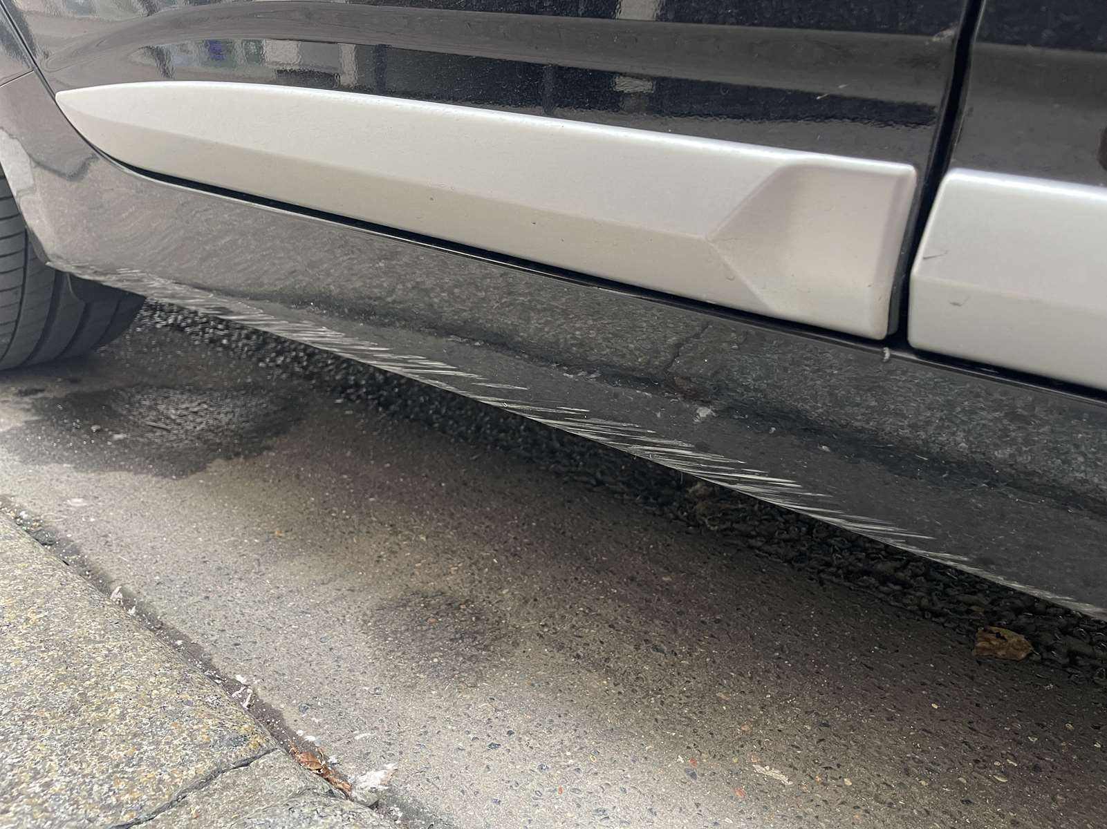 Hyundai IONIQ (2) 1.6 HYBRID 141 EXECUTIVE 1ère main 29