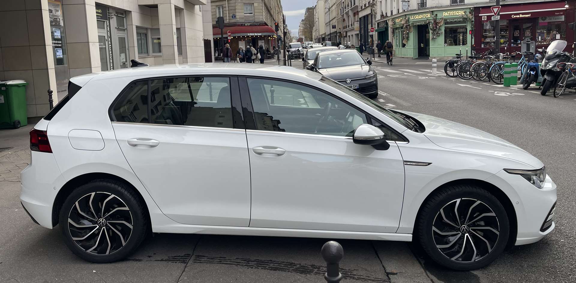VOLKSWAGEN Golf 1.5 eTSI 130ch Style DSG7 1
