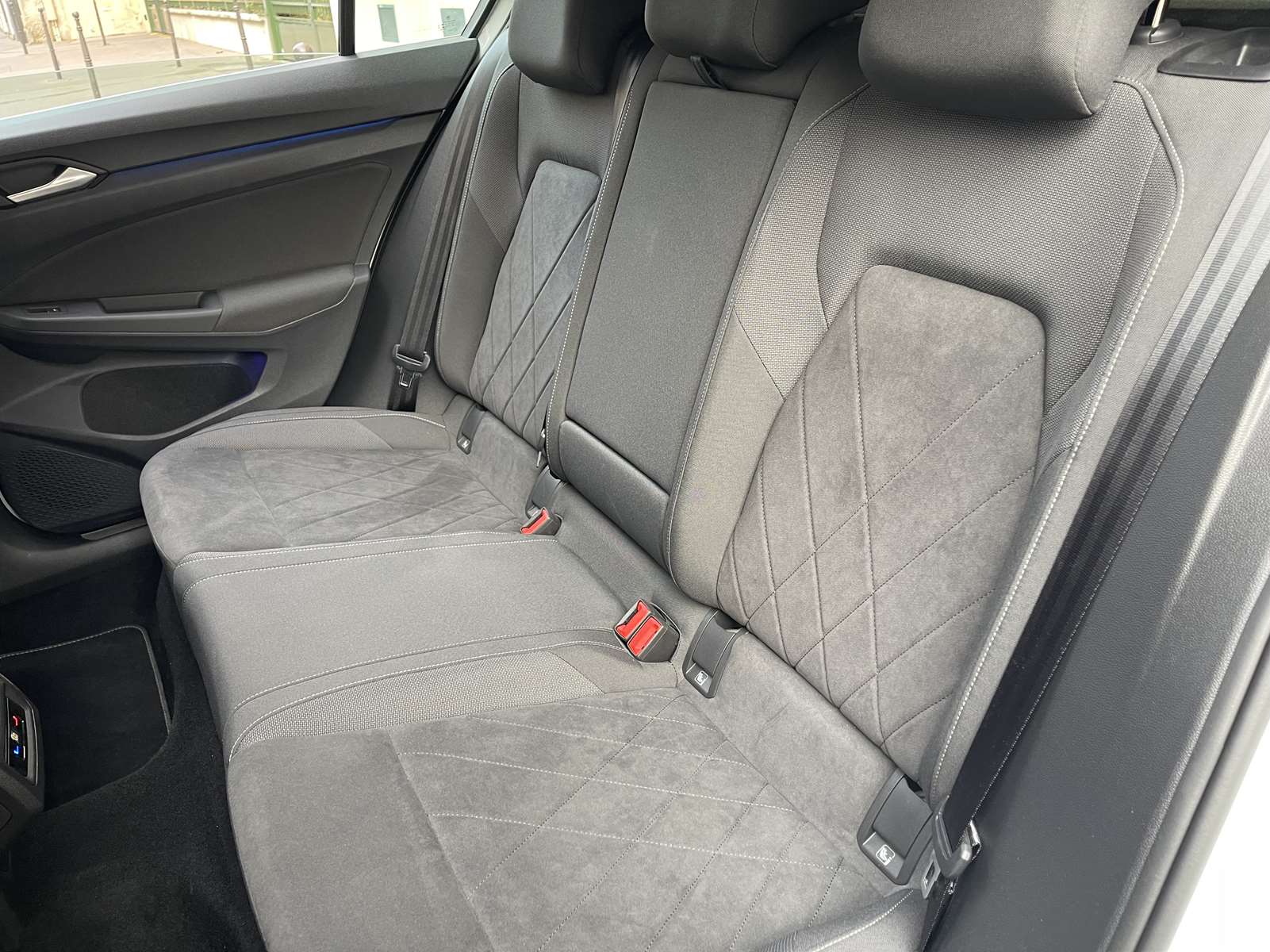 VOLKSWAGEN Golf 1.5 eTSI 130ch Style DSG7 10