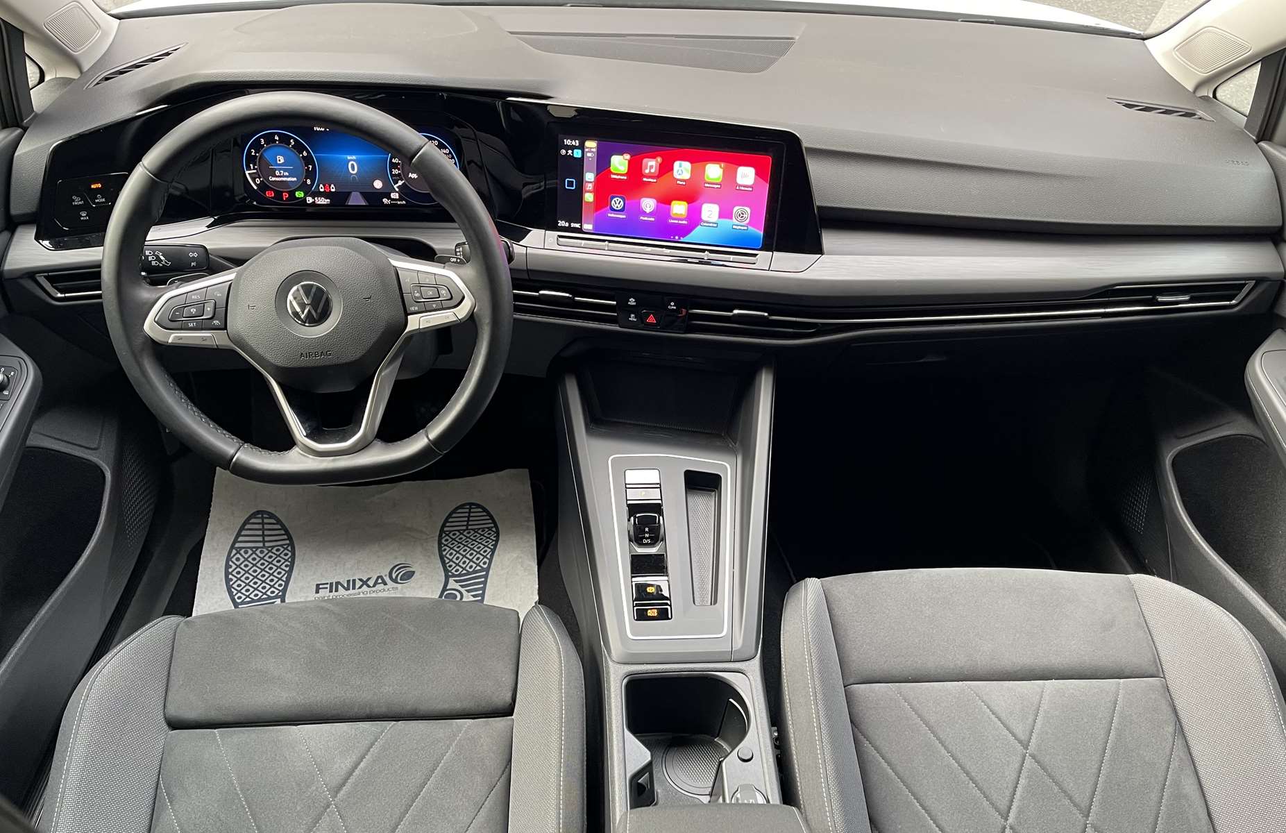 VOLKSWAGEN Golf 1.5 eTSI 130ch Style DSG7 14