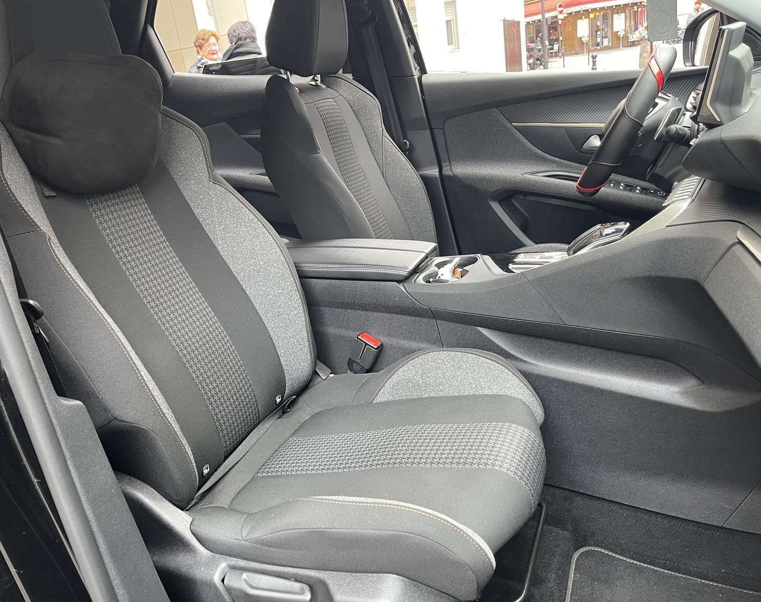 Peugeot 3008 II (2) 1.5 BLUEHDI 130 S&S Active Pack EAT8 9