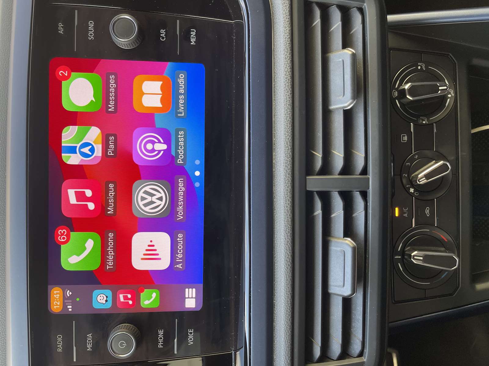 Volkswagen POLO VI 1.0 TSI 95ch United DSG7 1ère main 18