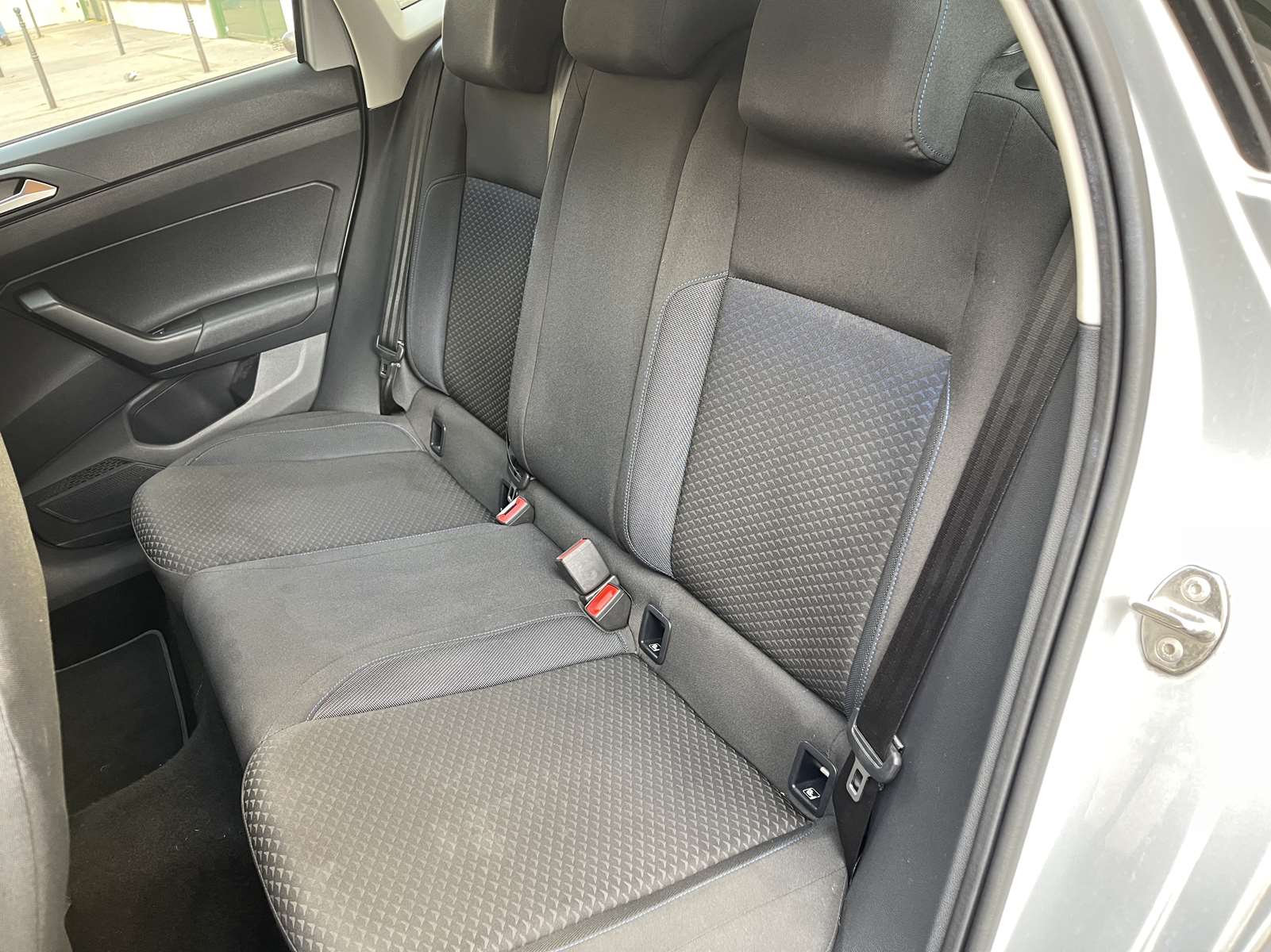 Volkswagen POLO VI 1.0 TSI 95ch United DSG7 1ère main 9