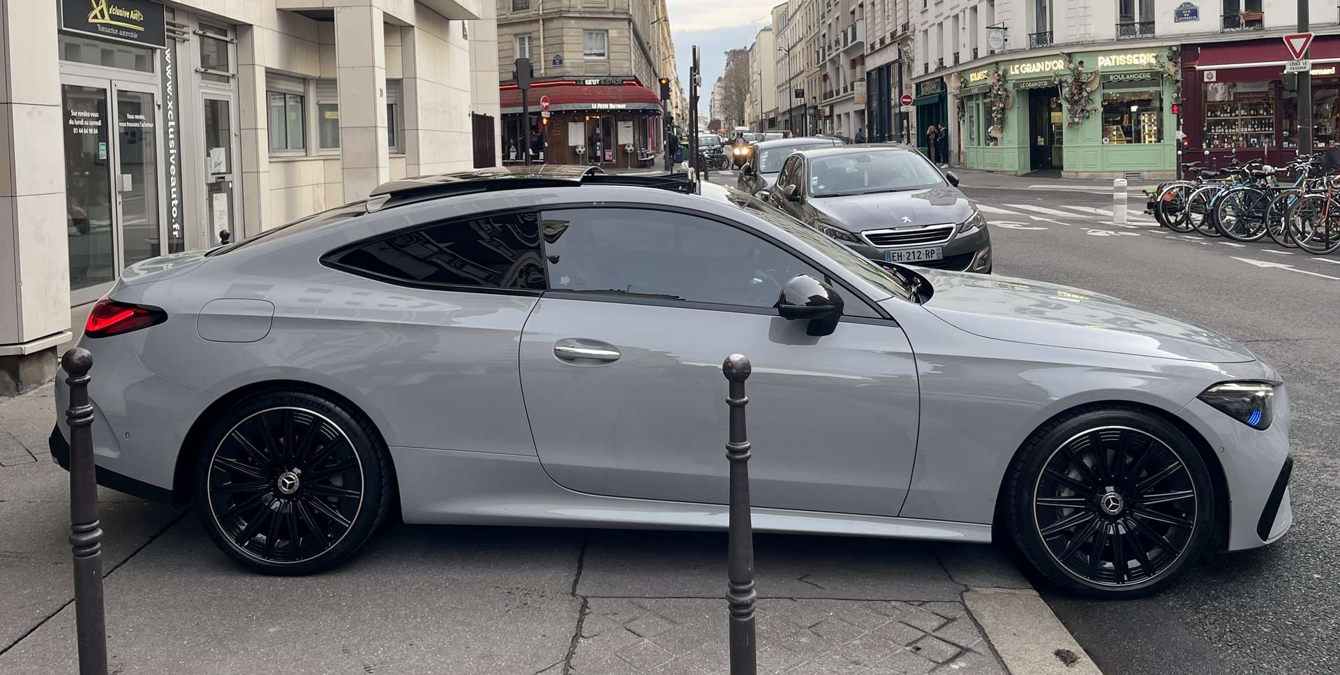 Mercedes CLE COUPE 300 E Hybrid EQ AMG LINE 9G-TRONIC 1