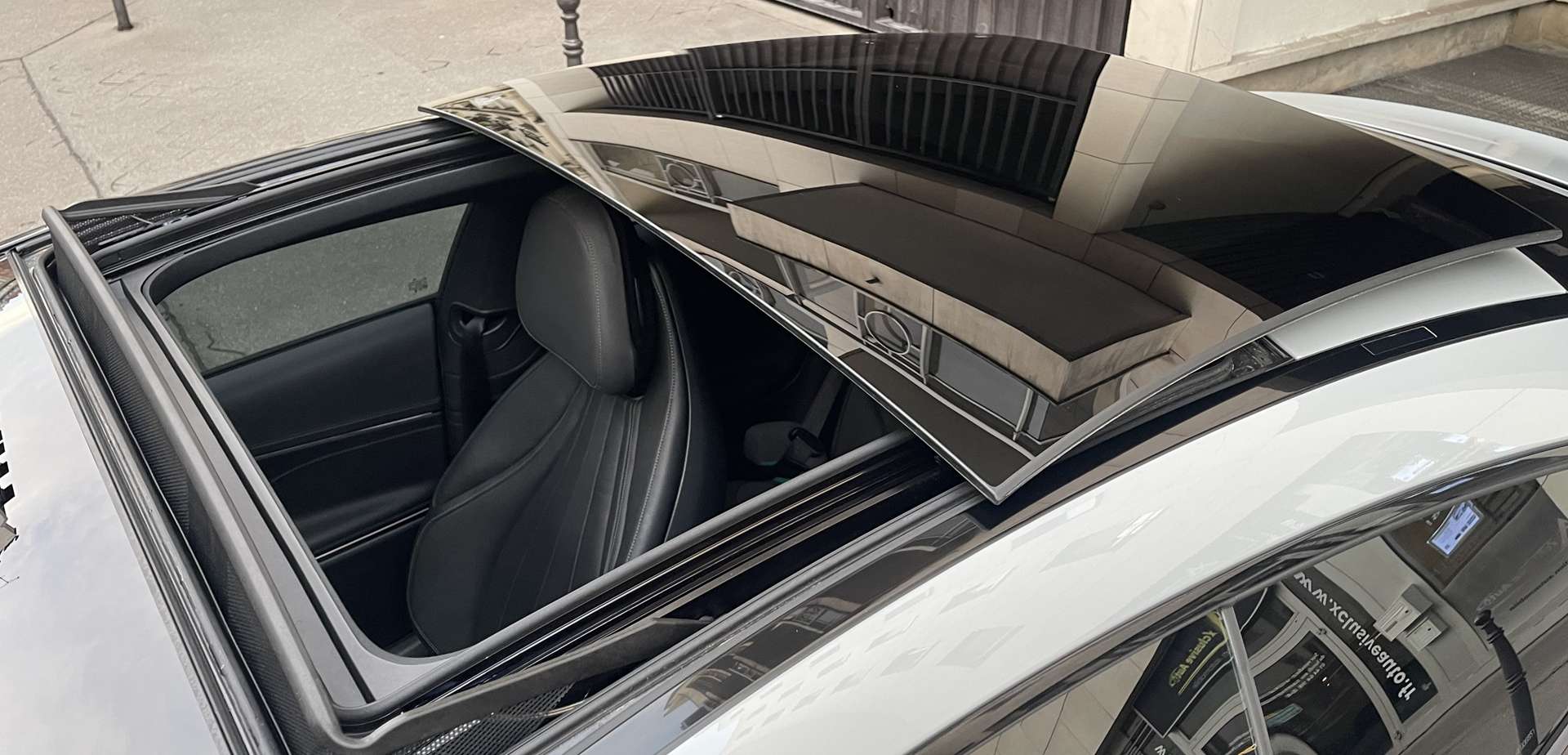 Mercedes CLE COUPE 300 E Hybrid EQ AMG LINE 9G-TRONIC 18