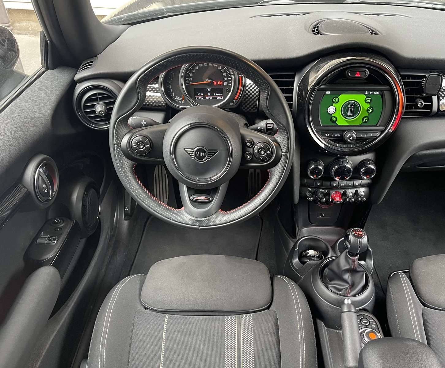 Mini COOPER S 2.0 FINITION JOHN COOPER WORKS 9
