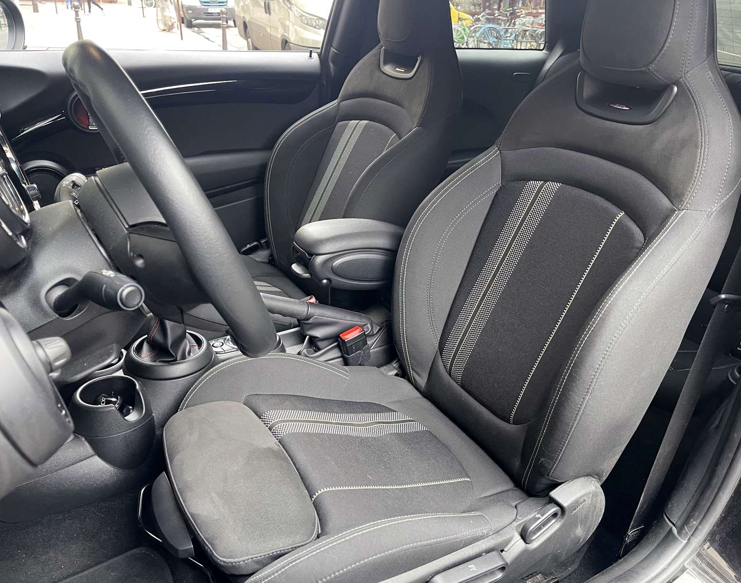 Mini COOPER S 2.0 FINITION JOHN COOPER WORKS 11