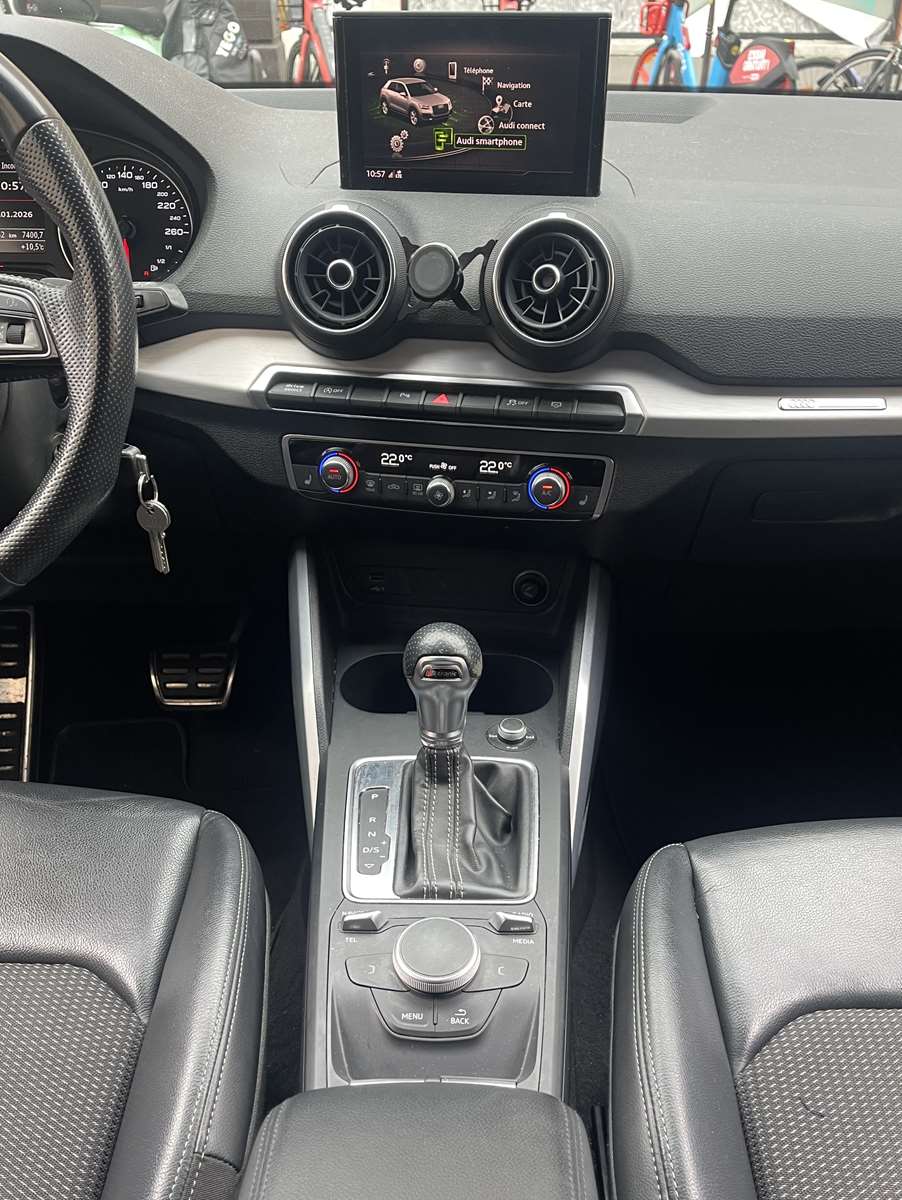 Audi Q2 30 TDI 116ch S line S tronic 14