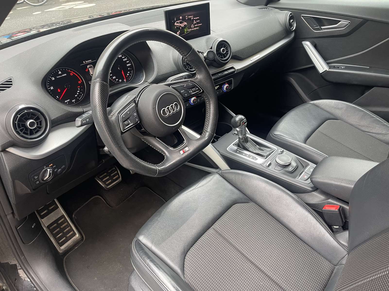 Audi Q2 30 TDI 116ch S line S tronic 15